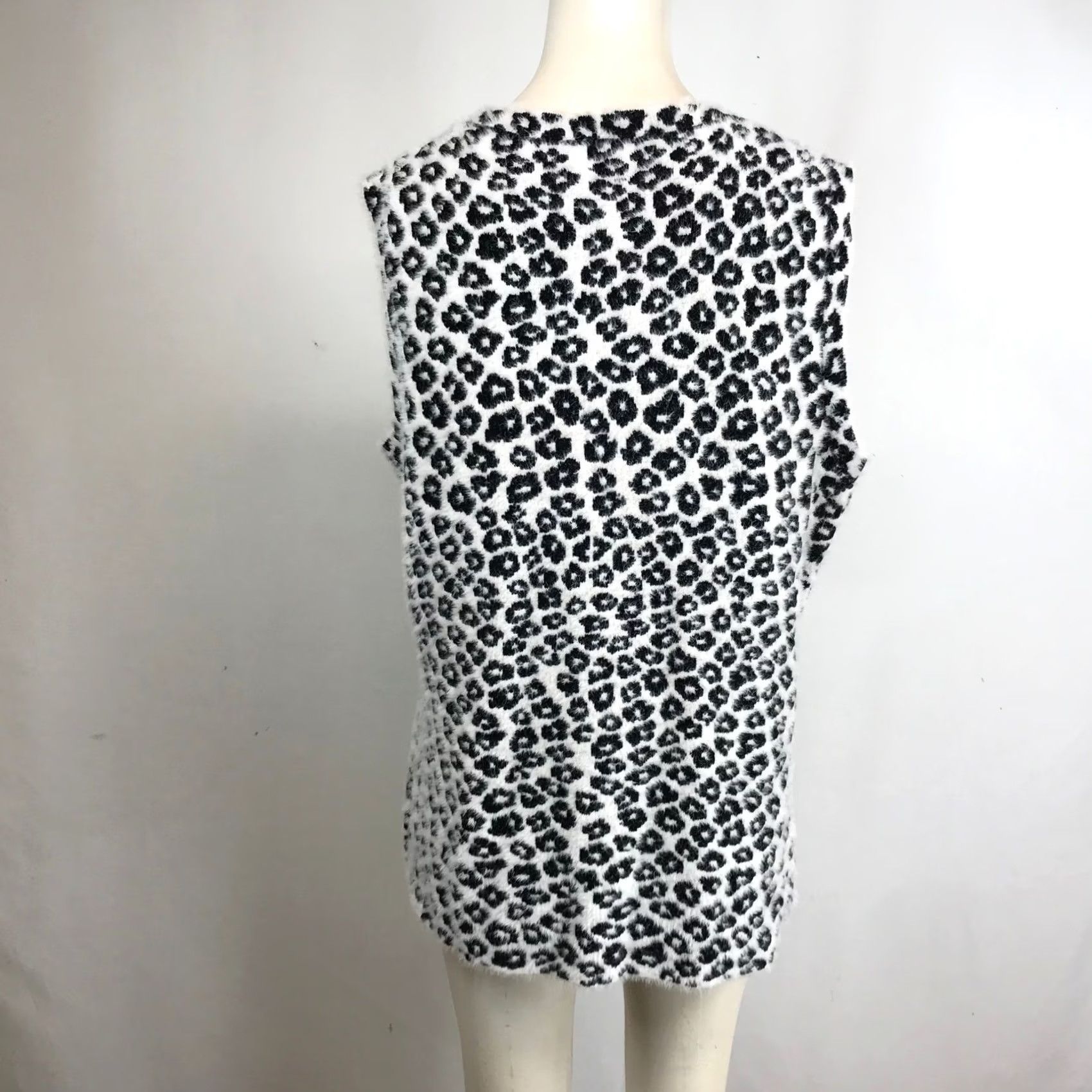 Vintage ODDy Women's 3XL Sleeveless Leopard Print Fuzzy Tank Top Size XXL / US 16-18 / IT 52-54 - 5 Thumbnail
