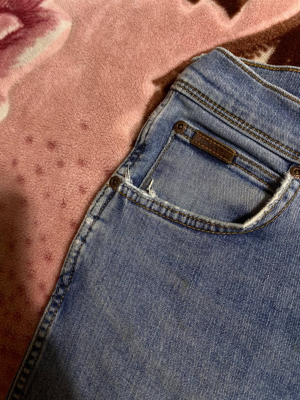 Wrangler Dirty Wrangler 1947 Distressed Thrashed Faded Baggy Jeans Size US 34 / EU 50 - 9 Thumbnail
