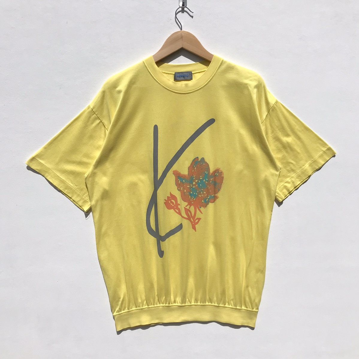 Kenzo Vintage Kenzo Flowers Sweatshirt Kenzo Size L / US 10 / IT 46 - 1 Thumbnail