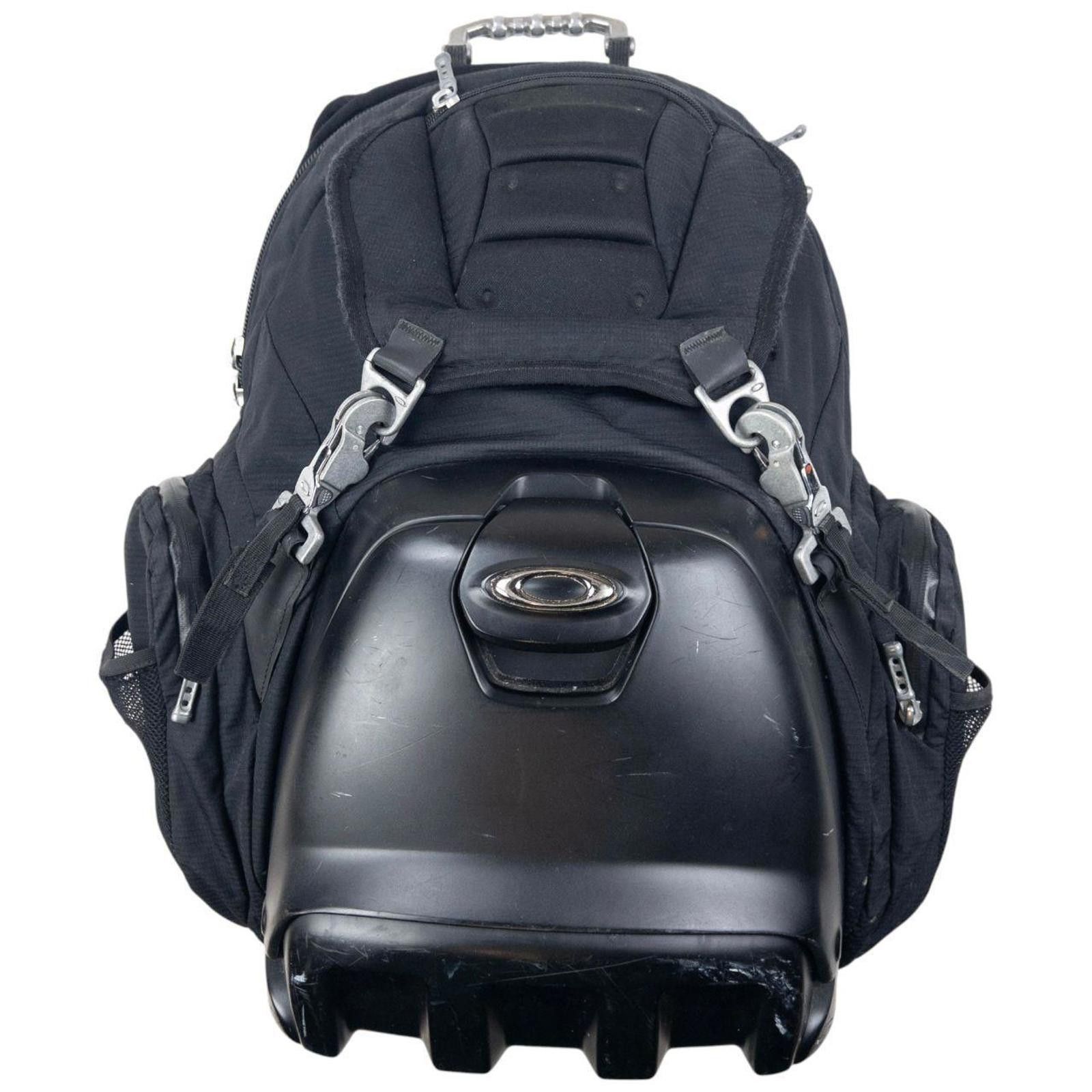 Oakley Vintage 2014 Oakley Lunchbox Hard Shell Backpack Size ONE SIZE - 1 Thumbnail