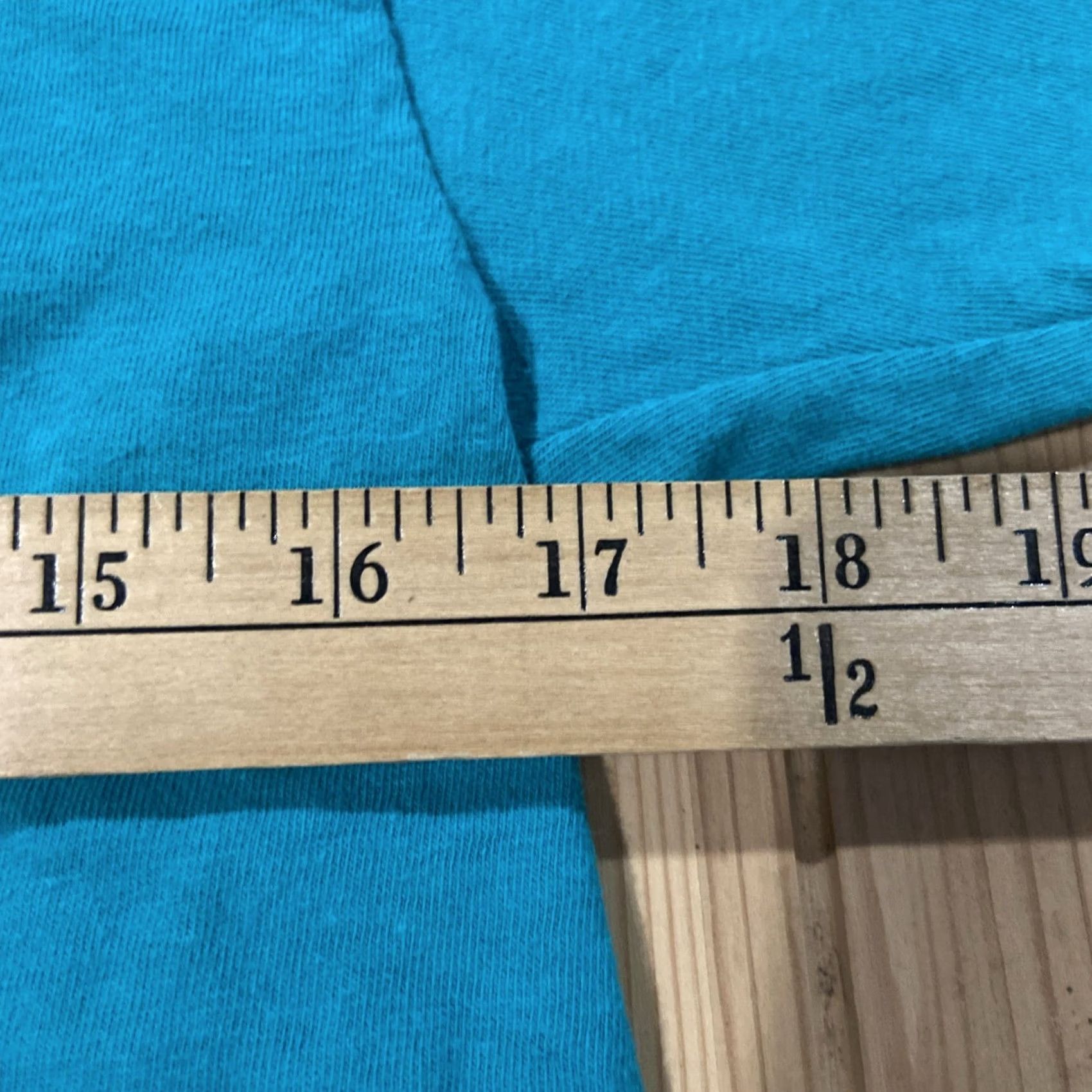 Vintage VINTAGE He Loved Me To Death Cross T Shirt Romans 5:8 Teal SMARtex Men M Short Sleeve Crew Neck USA 1990s Funny Quotes Shirt Size US M / EU 48-50 / 2 - 5 Thumbnail