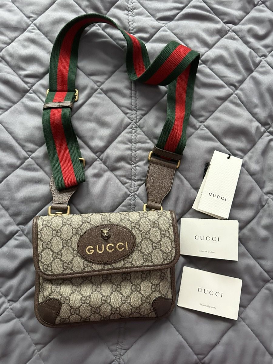Gucci Gucci Men’s Tiger Shoulder Bag Size ONE SIZE - 1 Thumbnail