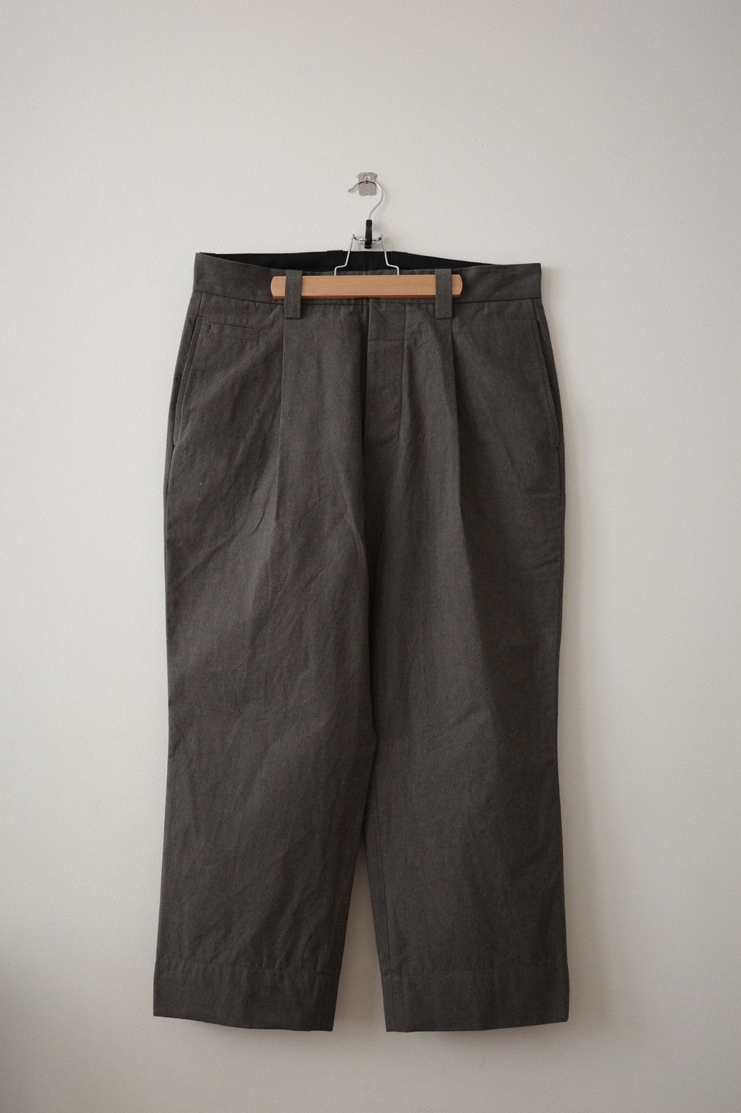 image of Margaret Howell Single Pleat Trouser - Mouse Grey Cotton Plainweave, Men's (Size 34)