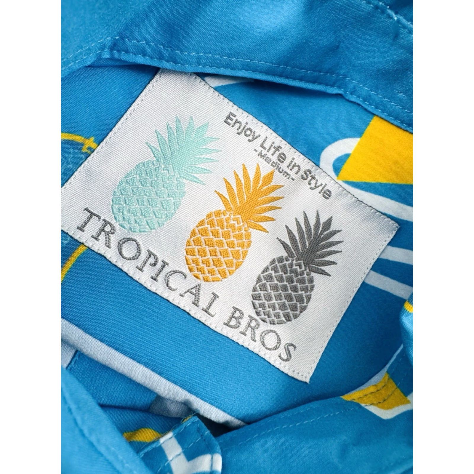Vintage Tropical Brothers Mens M Hawaiian Aloha Shirt / HIGH NOON SUN SIPS / TROPICAL BROS - Button-Up Short Sleeve Blue Size US M / EU 48-50 / 2 - 4 Thumbnail