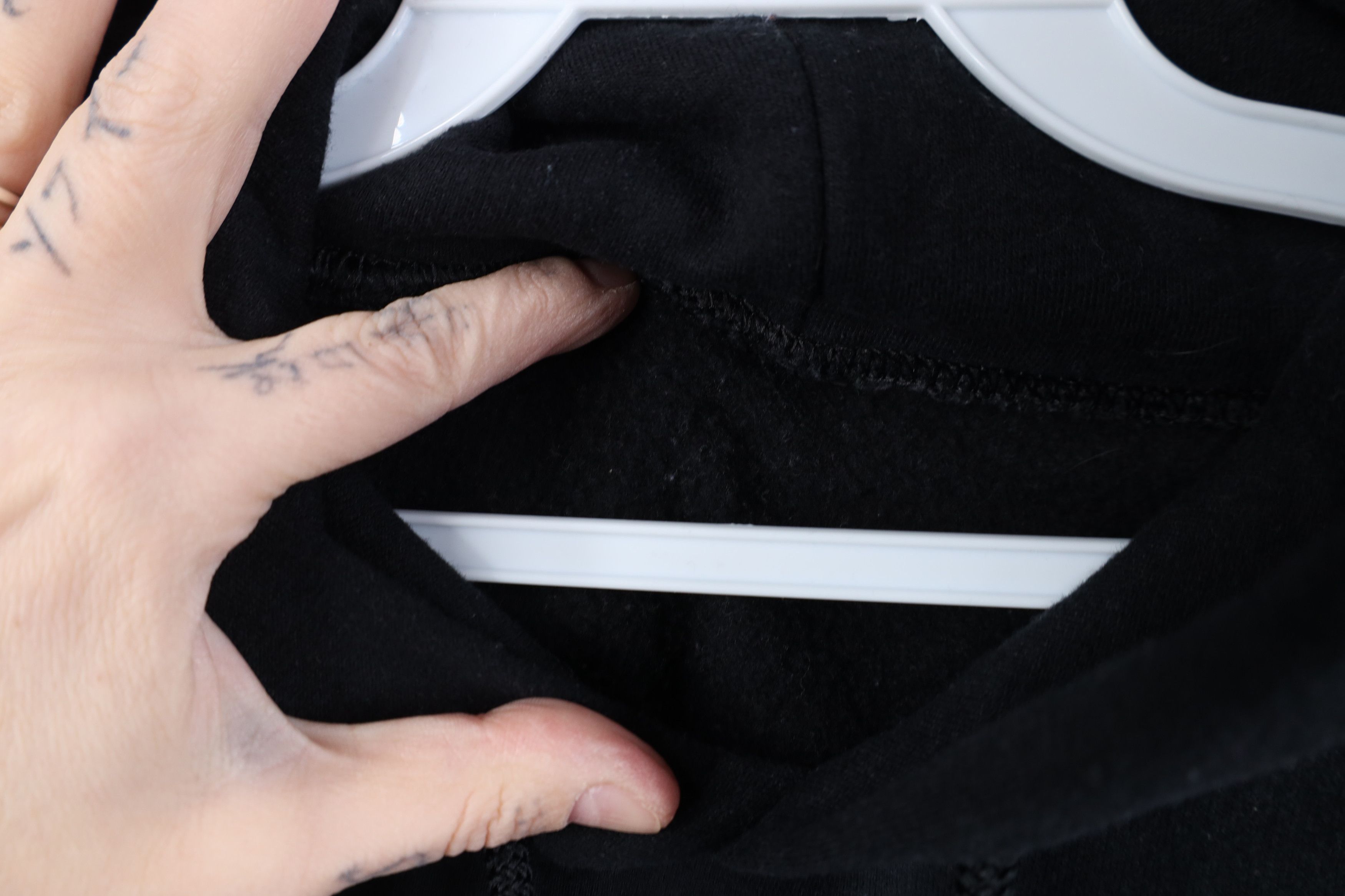 Vintage Vintage 90s Y2K Streetwear Blank Hoodie Sweatshirt Black Size US L / EU 52-54 / 3 - 4 Thumbnail