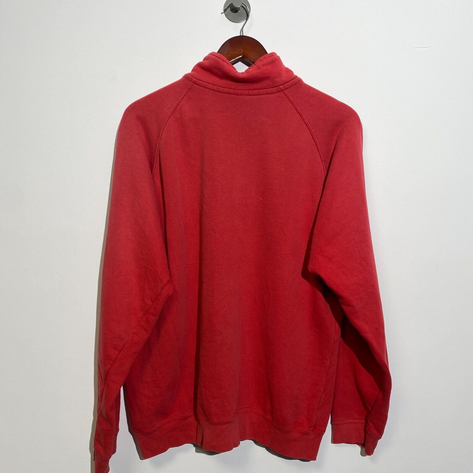 Vintage Vintage Unisex Red Cotton Sweatshirt Size L Washed 90s Size US L / EU 52-54 / 3 - 7 Thumbnail