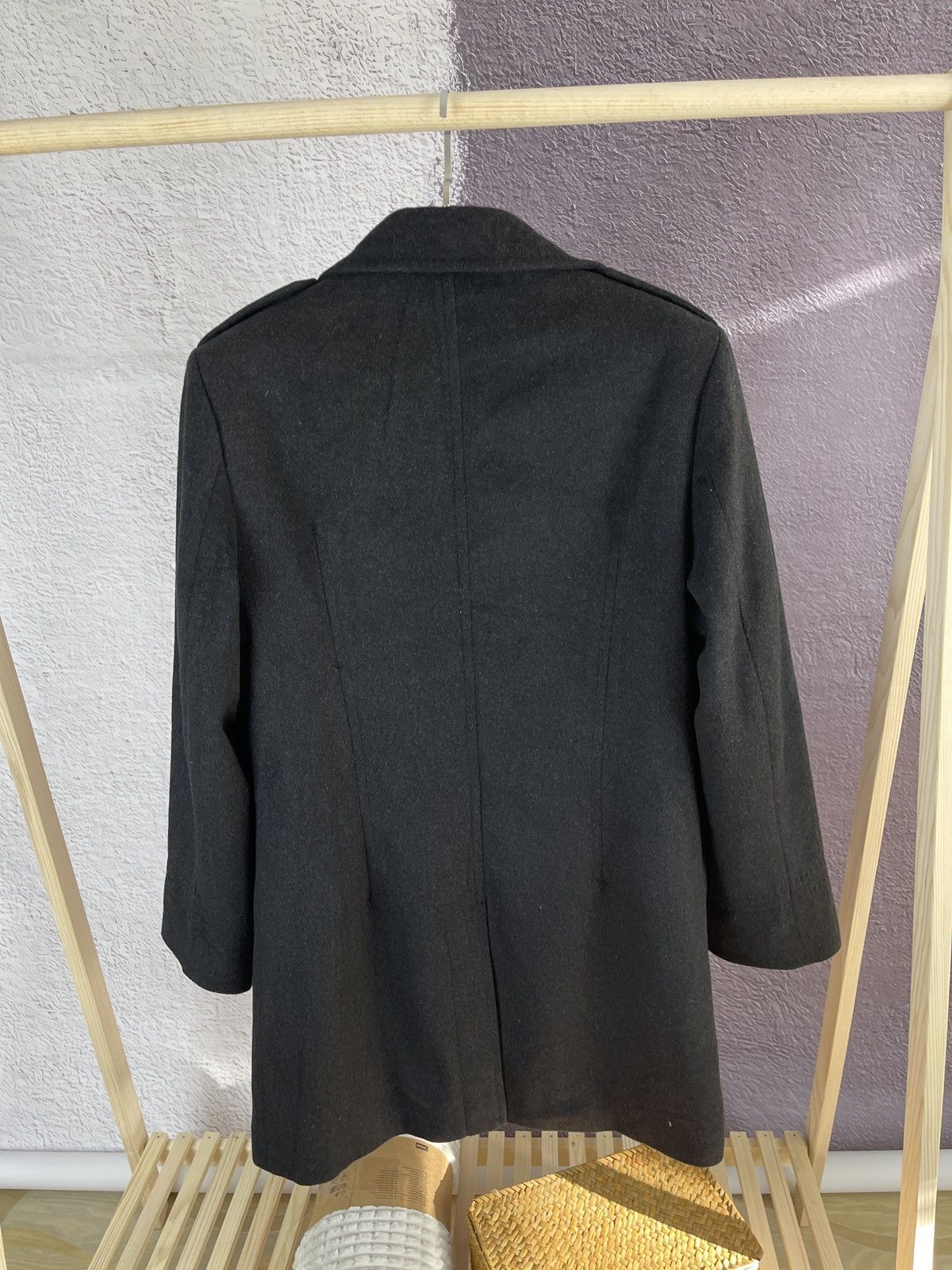 Dolce & Gabbana Dolce & Gabbana wool double breasted overcoat leather trim Size US L / EU 52-54 / 3 - 10 Thumbnail