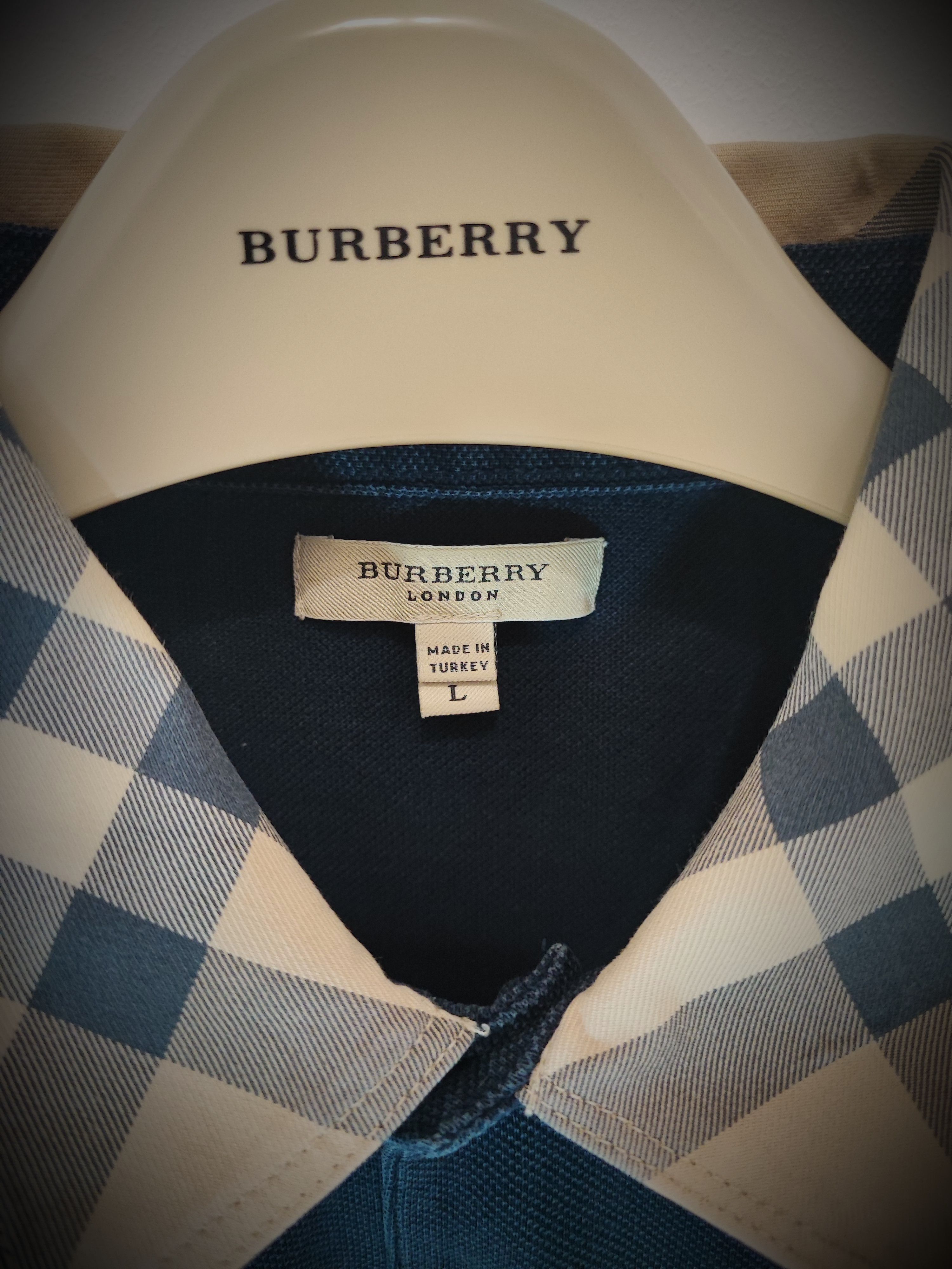 Burberry 🔥 Burberry Polo size L 🔥 Size US L / EU 52-54 / 3 - 3 Thumbnail