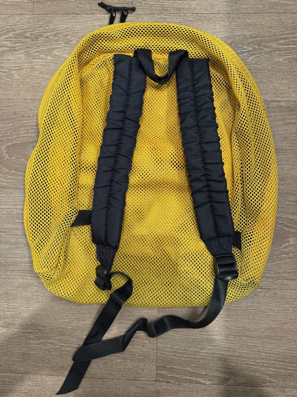 Eastpak ***FINAL DROP***RARE 00s EASTPAK USA MESH BACKPACK O/S Size ONE SIZE - 8 Thumbnail