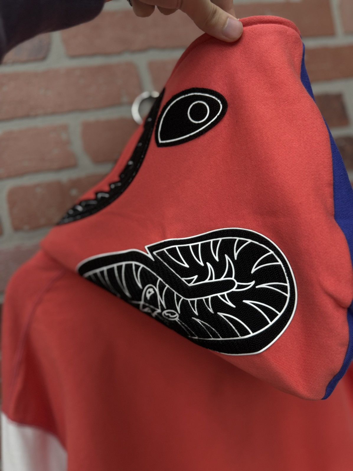 Bape Bape Multicolor Japan Exlusive Patch Hoodie Size L NEW Size US L / EU 52-54 / 3 - 12 Thumbnail