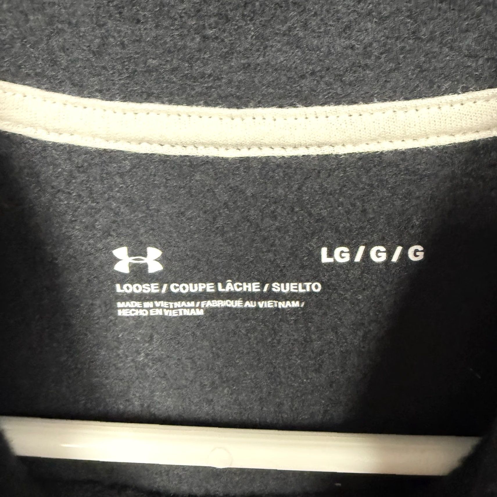 Under Armour Under Armour Sweatshirt Mens Large Black Funnel Neck Fleece Pullover Pullover Raglan Pockets Logo Casual Posterity? Size US L / EU 52-54 / 3 - 7 Thumbnail