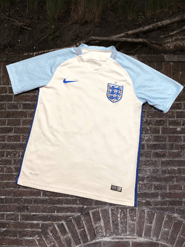 Nike Nike England Jersey Size US M / EU 48-50 / 2 - 1 Thumbnail