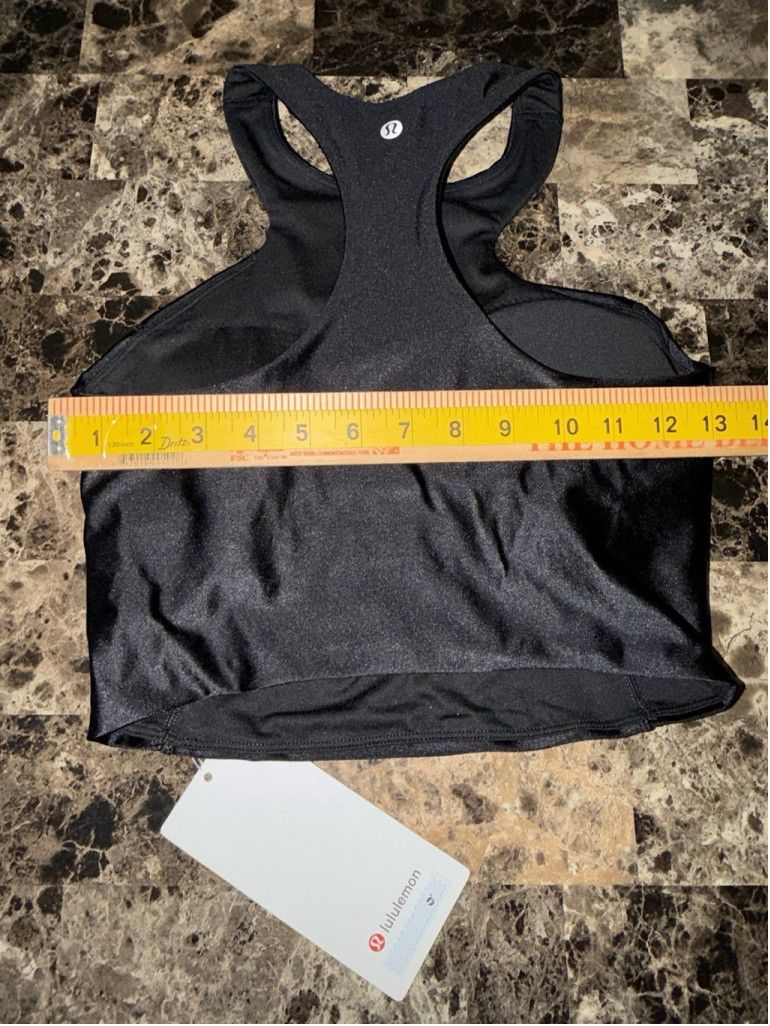 Lululemon LULULEMON SATIN SHINE TANK TOP B/C CUP WORDMARK BLACK SIZE 4 Size S / US 4 / IT 40 - 7 Thumbnail