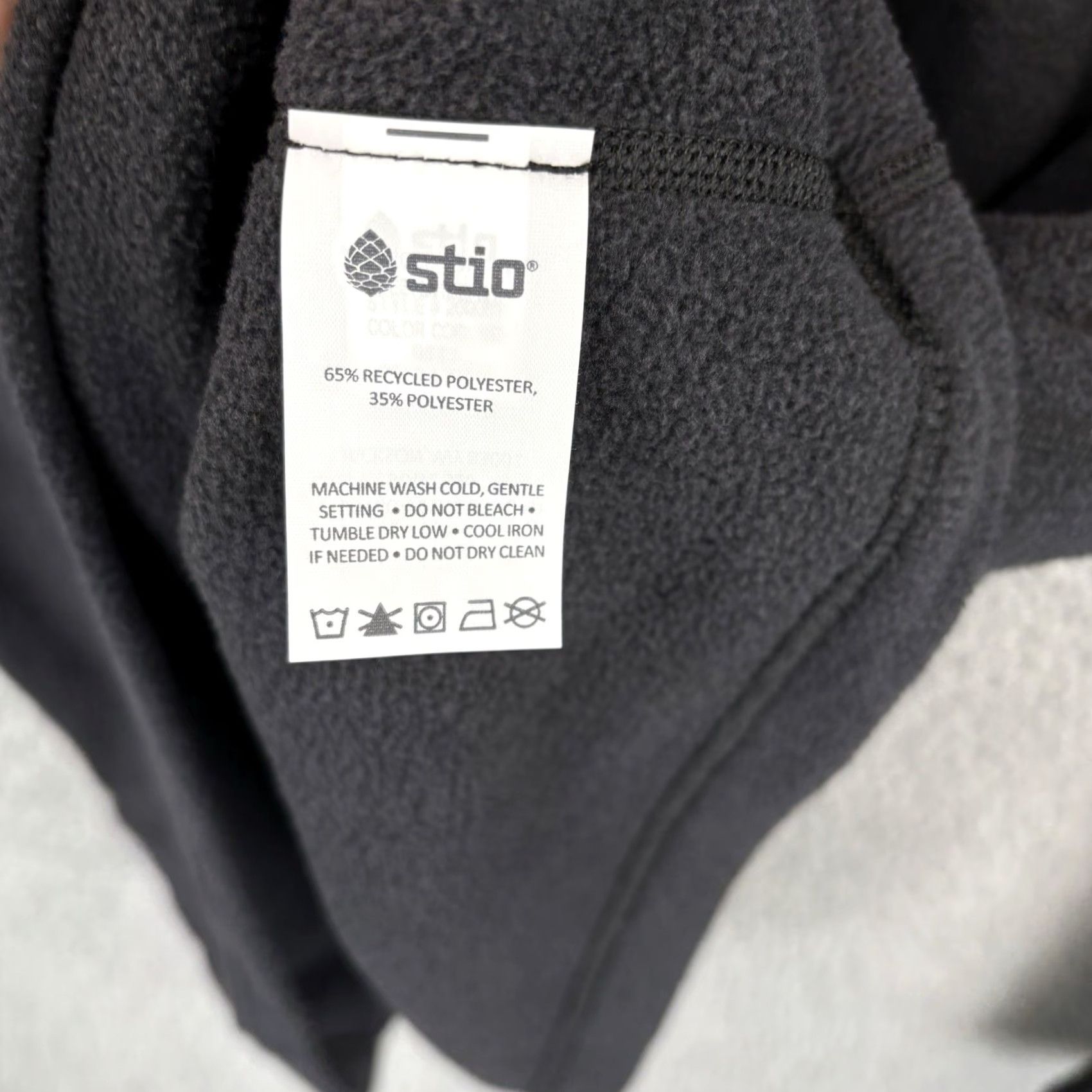 Vintage NEW Stio Turpin Fleece Half Zip Mens Small Soft Breathable Lightweight Hike Ski Shirt Size US S / EU 44-46 / 1 - 6 Thumbnail