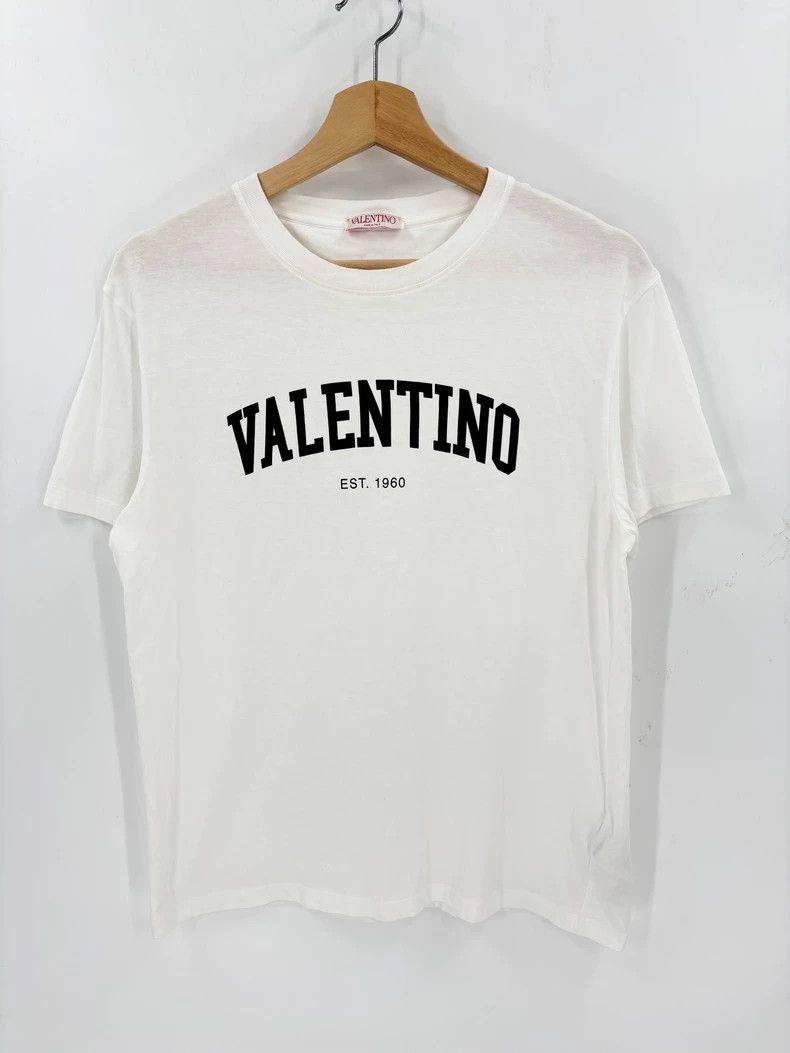 ValentinoSS23 White LOGO Short Sleeve 2502-Nextarrow
