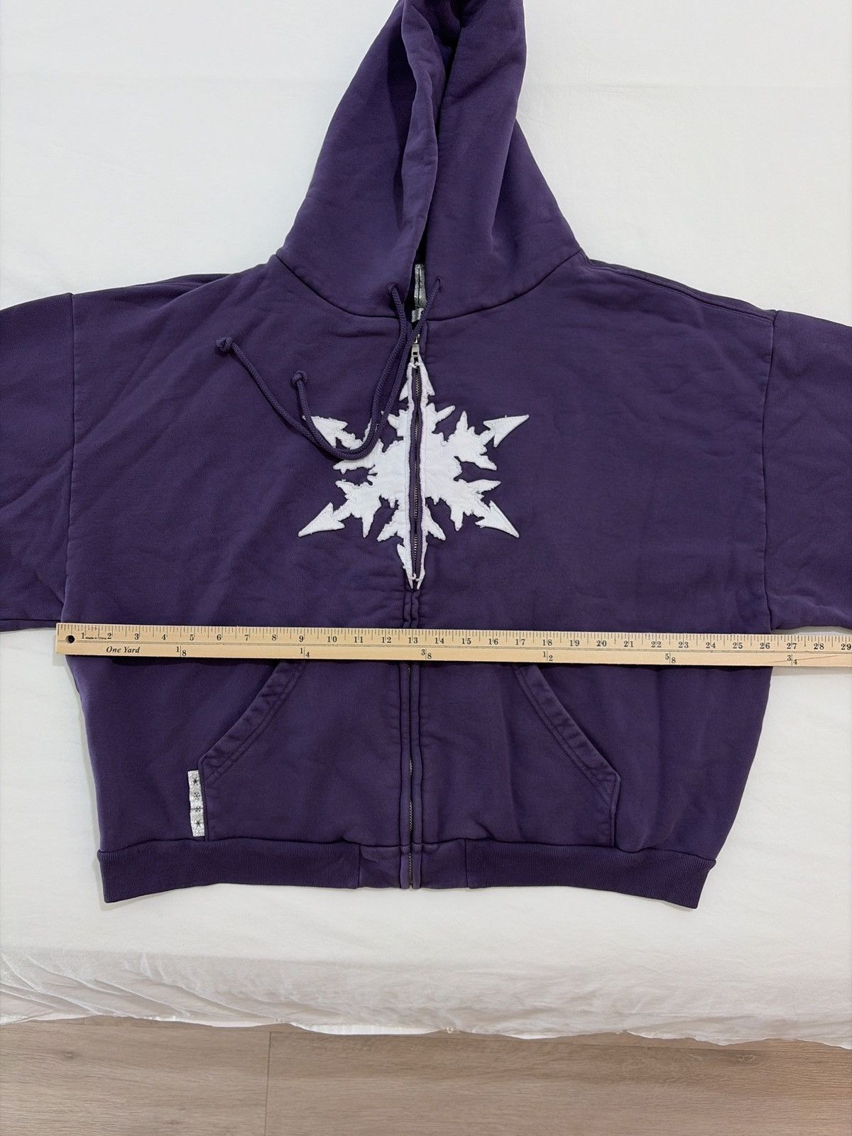 Siberia Hills Siberia Hills PURPLE SNOWFLAKE APPLIQUÉ ZIP HOODIE Size US M / EU 48-50 / 2 - 15 Thumbnail