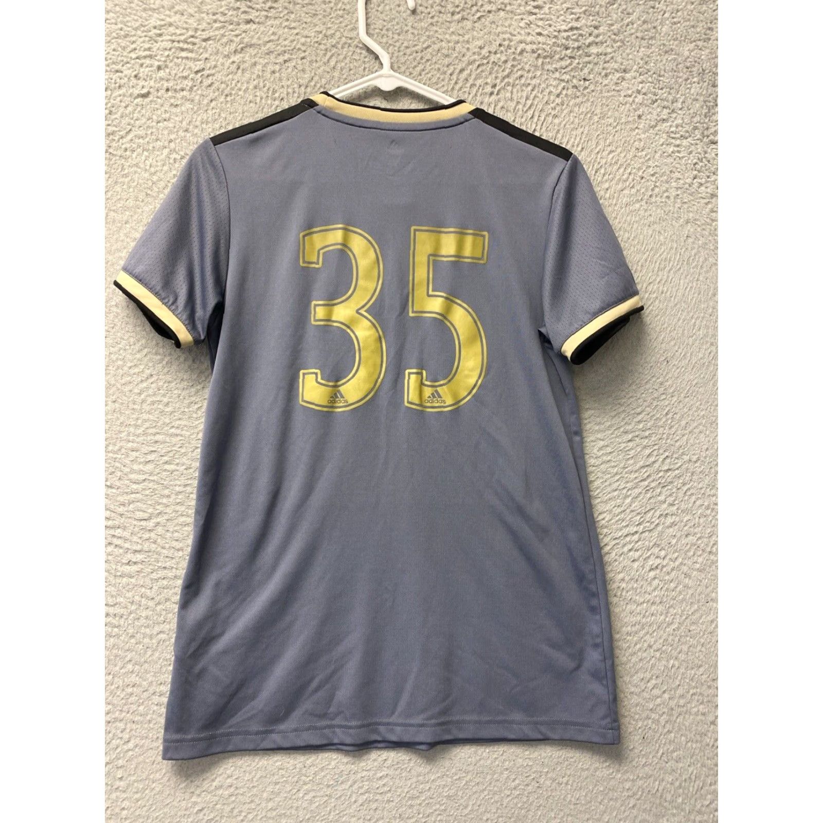 Adidas Adidas Climacool Soccer Jersey Shirt M Gold Union Sacramento FC #18 /57-52 Size US M / EU 48-50 / 2 - 7 Thumbnail