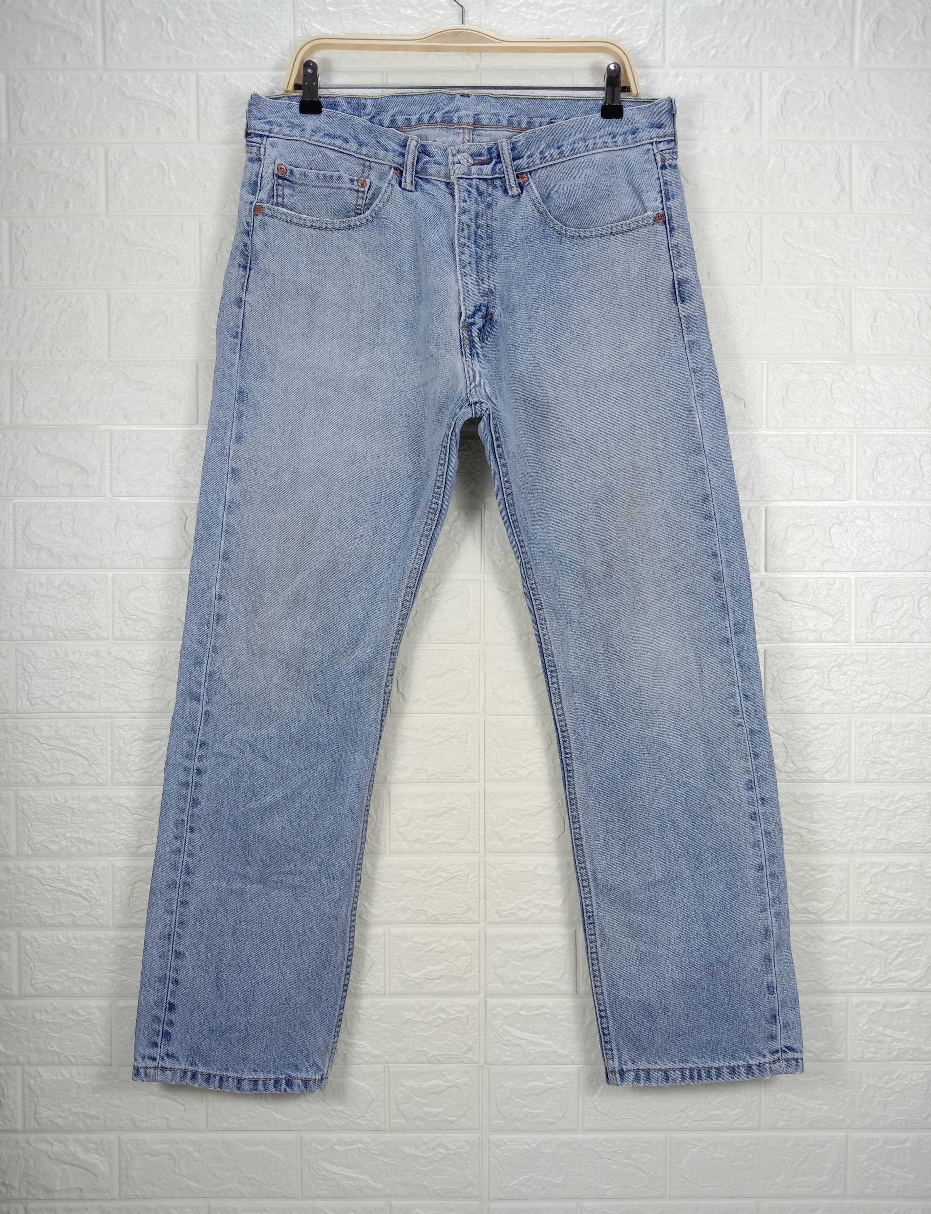 Levi's Vintage Levi's 505 Jeans Light Wash Distressed Denim Size US 34 / EU 50 - 1 Thumbnail