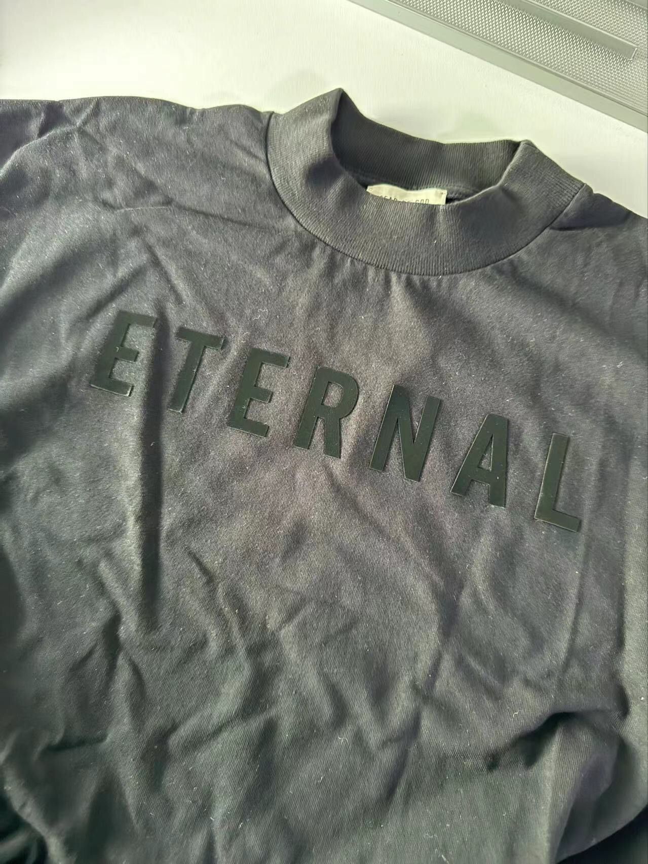 Fear of God Fear of God Eternal Collection Logo-Flocked Tee T-Shirt Size US L / EU 52-54 / 3 - 10 Thumbnail