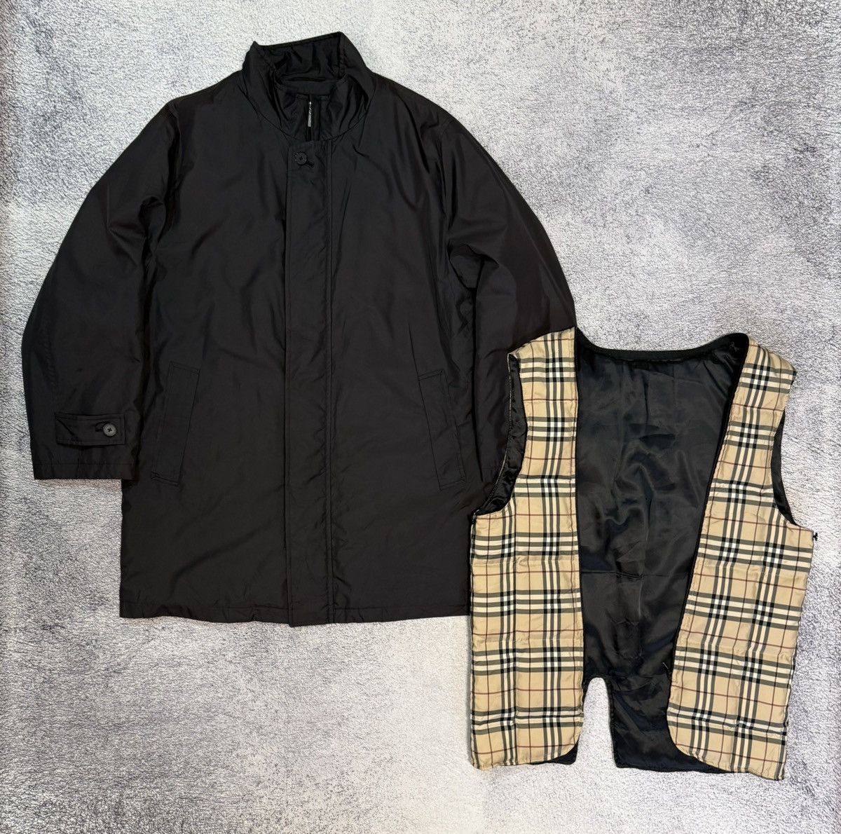 Burberry Burberry Car Coat 2in1 Nova Check Liner Down Jacket Men S Size US S / EU 44-46 / 1 - 1 Thumbnail