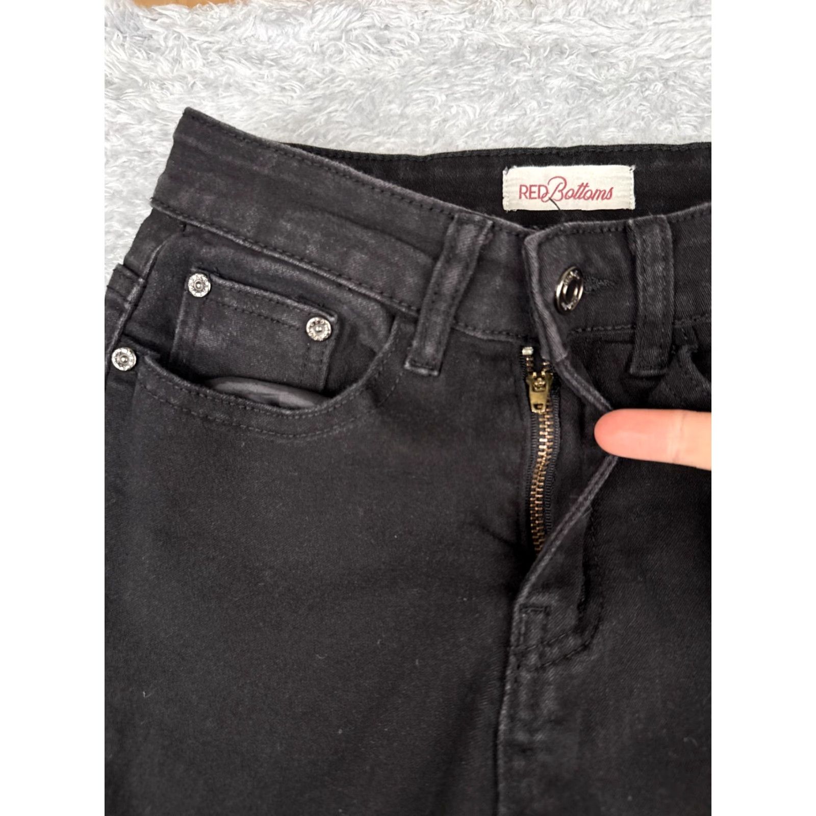 Vintage Red Bottoms Jeans Women's 5 Black Denim Flare Low Rise 25x30 Cotton Blend 5-Pocket Zipper Button Vintage? No Size 27" / US 4 / IT 40 - 5 Thumbnail