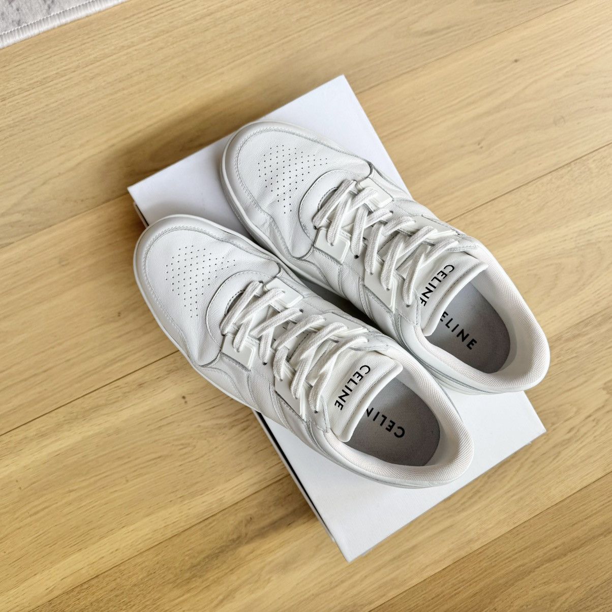Celine Celine Low Top Calfskin Trainer Size US 9 / EU 42 - 4 Thumbnail