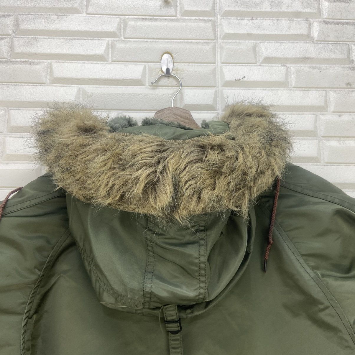 Alpha Industries Alpha Industries Extreme Cold Weather N-3B Heavy Parka Size US L / EU 52-54 / 3 - 19 Thumbnail