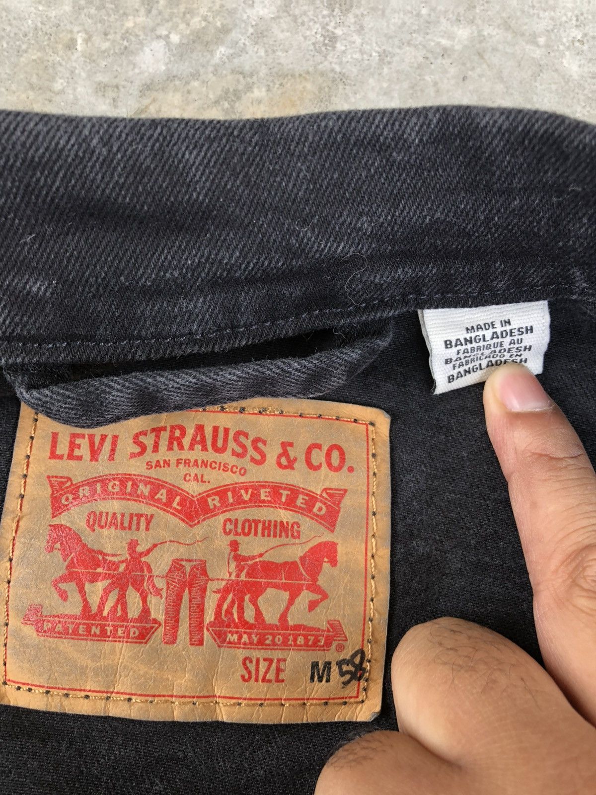 Levi's Y2k Levis Distressed Denim Jacket Size US M / EU 48-50 / 2 - 19 Thumbnail