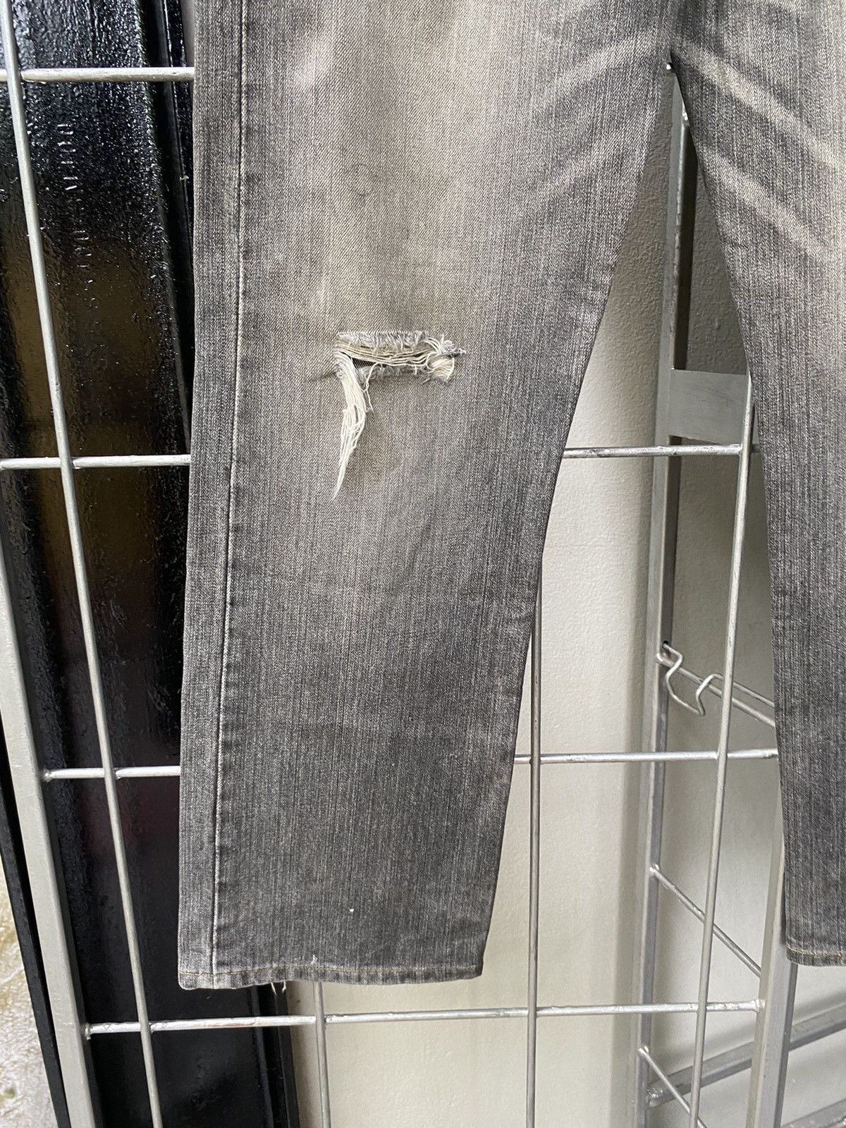 Burberry Burberry grey denim jeans Size US 32 / EU 48 - 15 Thumbnail
