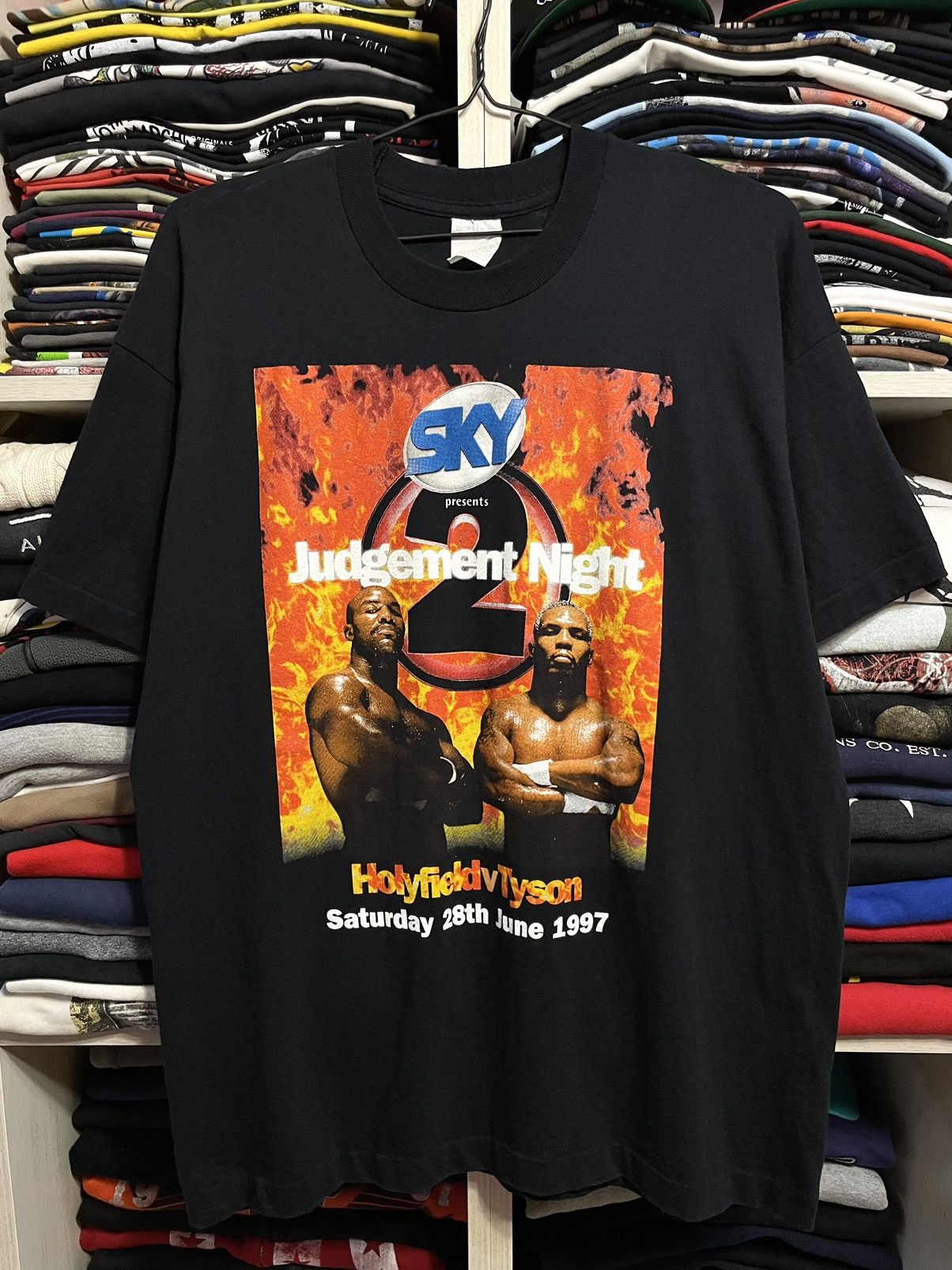 Vintage Vintage 90s Mike Tyson VS Holyfield Judgement Night T-Shirt Size US XL / EU 56 / 4 - 11 Thumbnail