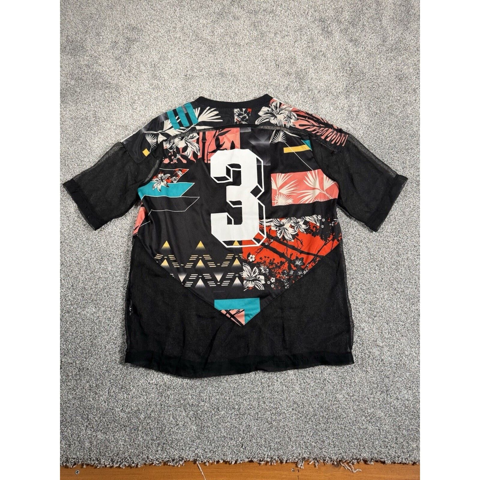 Adidas Adidas Originals Soccer Shirt Womens S Tropical Retro Edgy Size S / US 4 / IT 40 - 5 Thumbnail