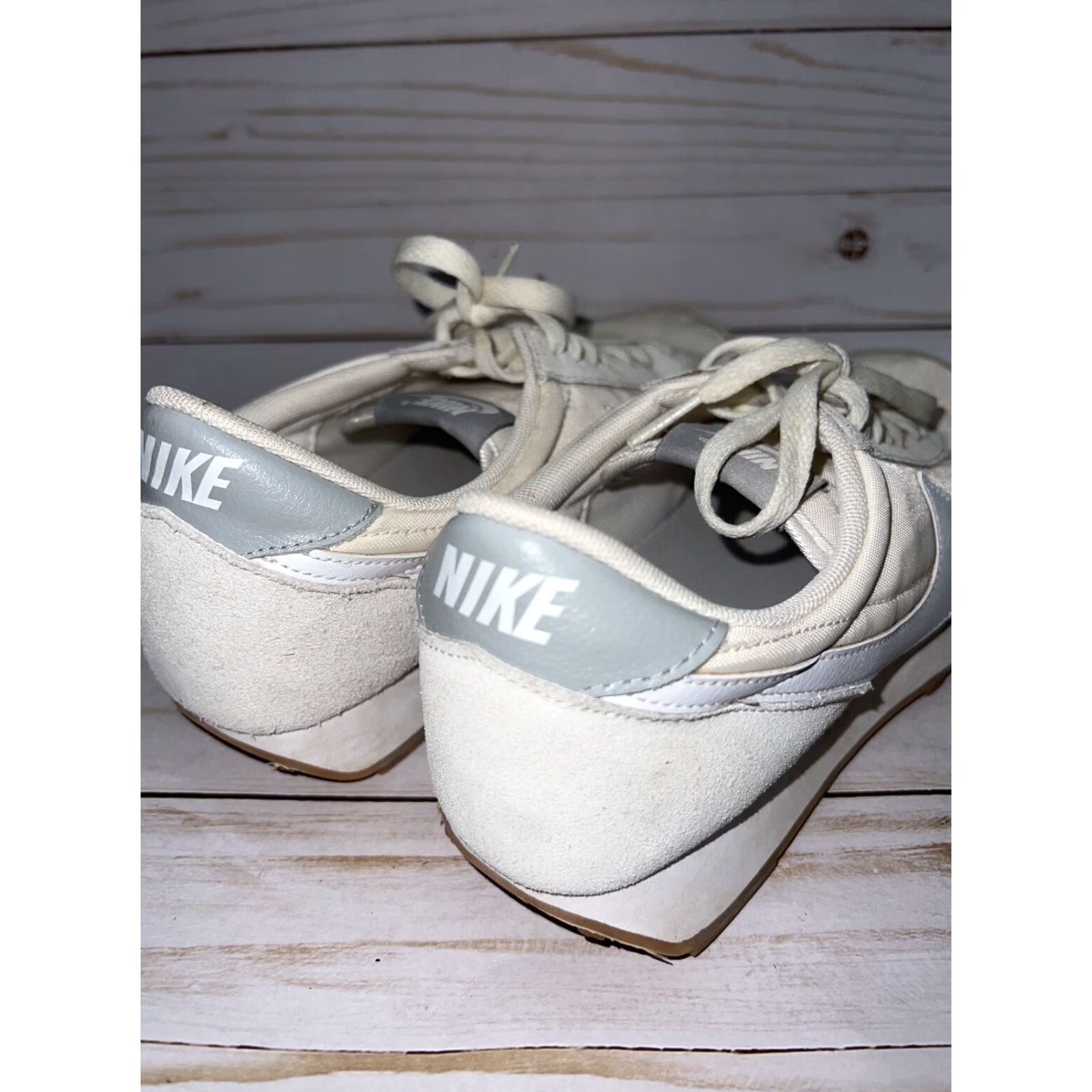 Nike Nike Dbreak DayBreak Women 8.5 Lifestyle CK2351-101 Casual Sneakers Womens Medium Brown 90s Style Size ONE SIZE - 4 Thumbnail