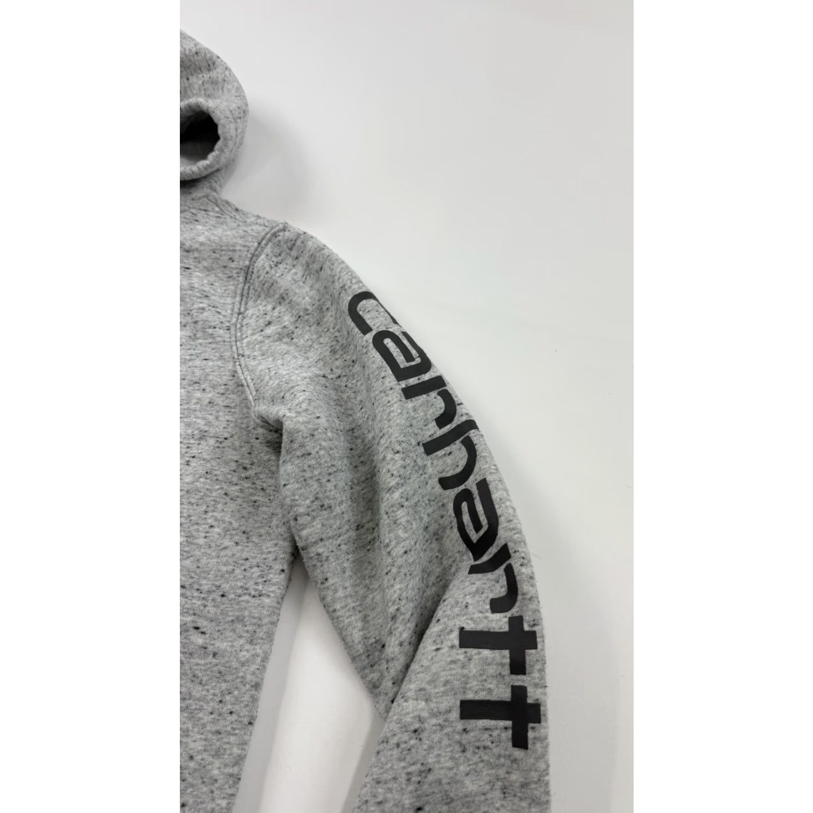 Carhartt VINTAGE: Not applicable as per data (skip) Carhartt Hoodie Womens Small Gray Clarksburg Graphic Sleeve Logo Pullover Size S / US 4 / IT 40 - 4 Thumbnail
