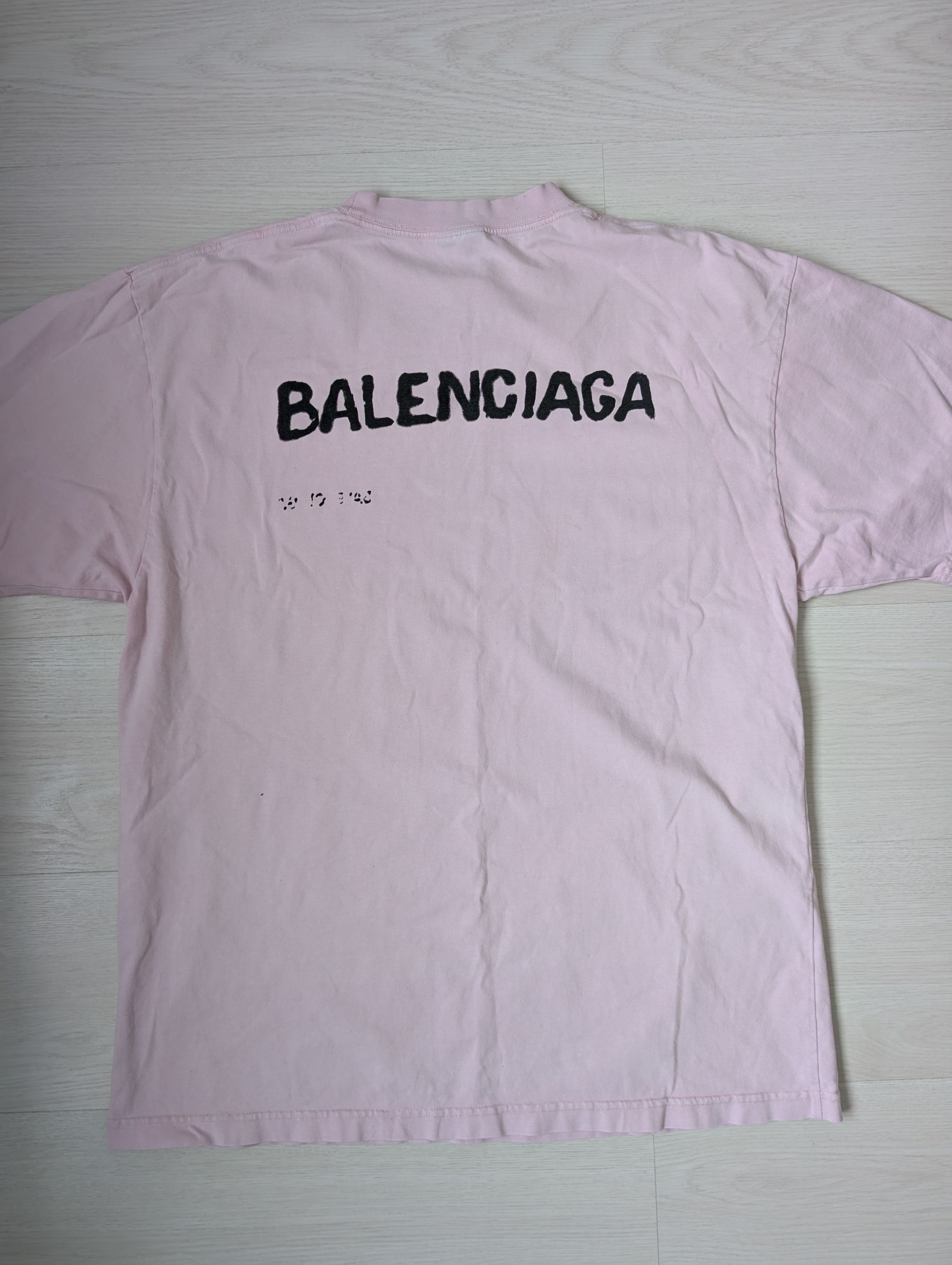 Balenciaga balenciaga bleed graffiti logo t-shirt Size US S / EU 44-46 / 1 - 2 Thumbnail