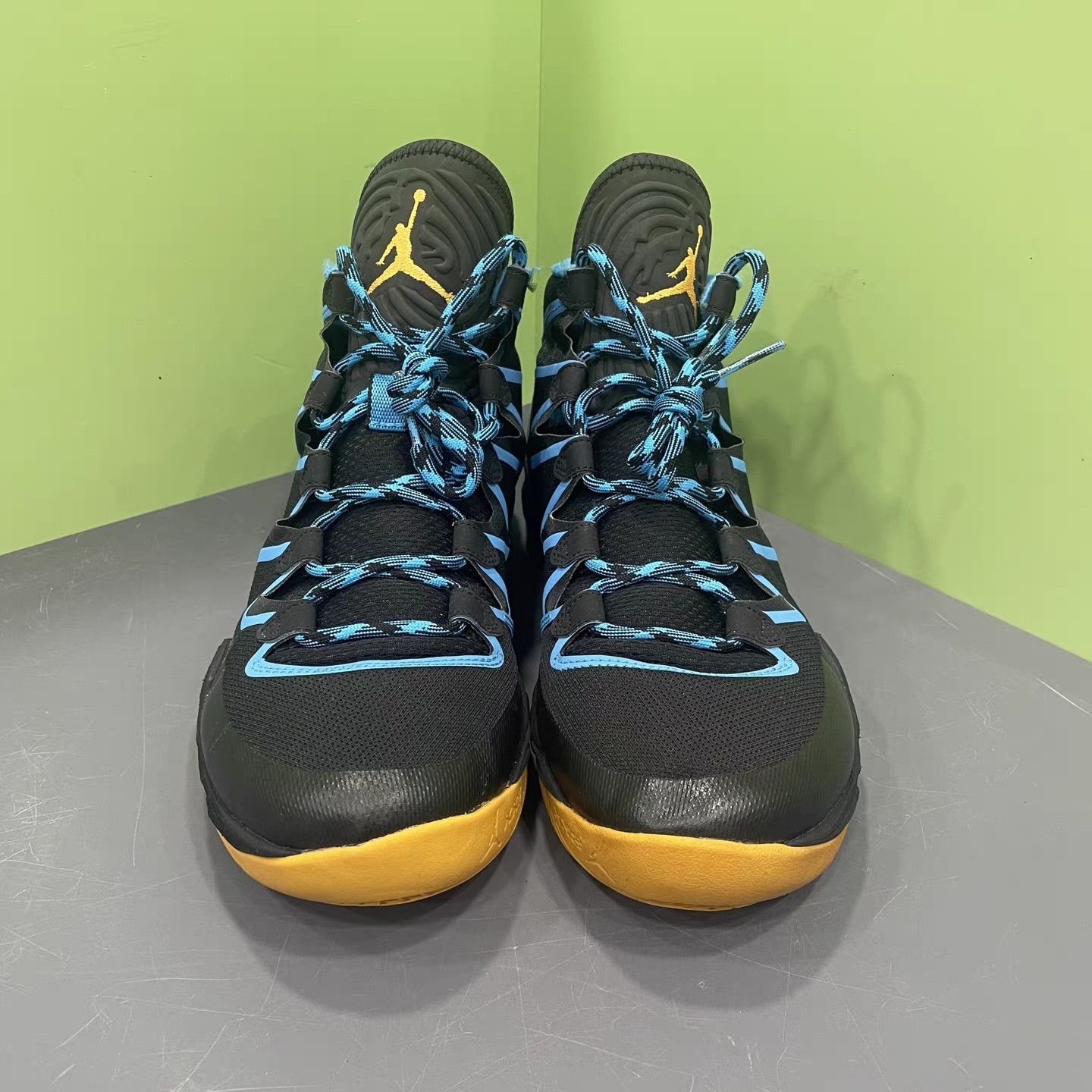 Nike Air Jordan 28 (XX8) OKC Away K15 Size US 11.5 / EU 44-45 - 2 Thumbnail