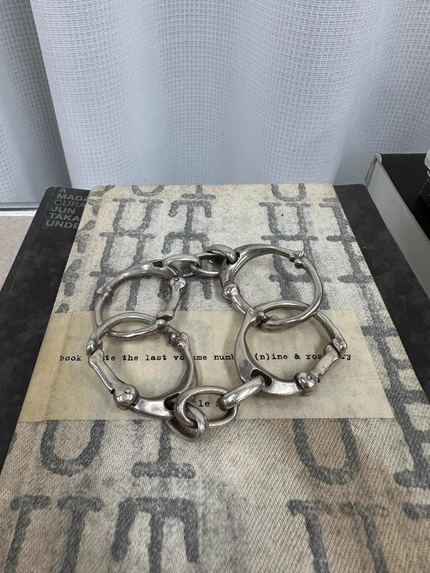 Takahiromiyashita The Soloist. The Soloist 925S Open Bone Bracelet L Keychain Size ONE SIZE - 3 Thumbnail