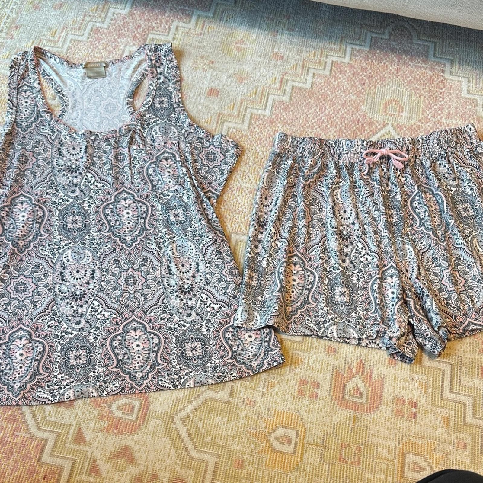 Other Ink & Ivy Large Soft Sleepwear Set Gray Pink Tank Shorts Size ONE SIZE - 2 Thumbnail