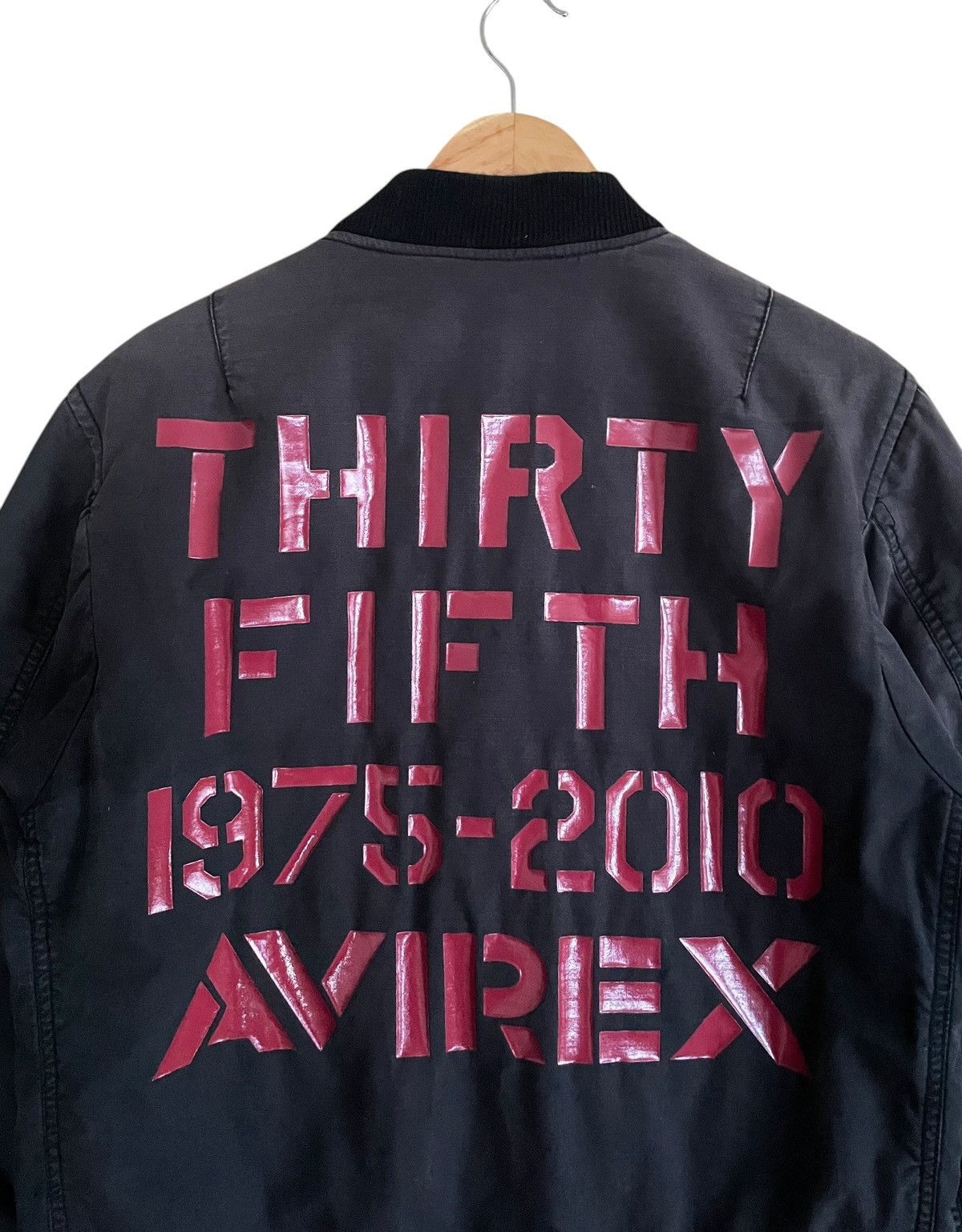 Avirex Vintage Axirex Anniversary 35th MA-1 Bomber Jacket 2010s Size US M / EU 48-50 / 2 - 7 Thumbnail