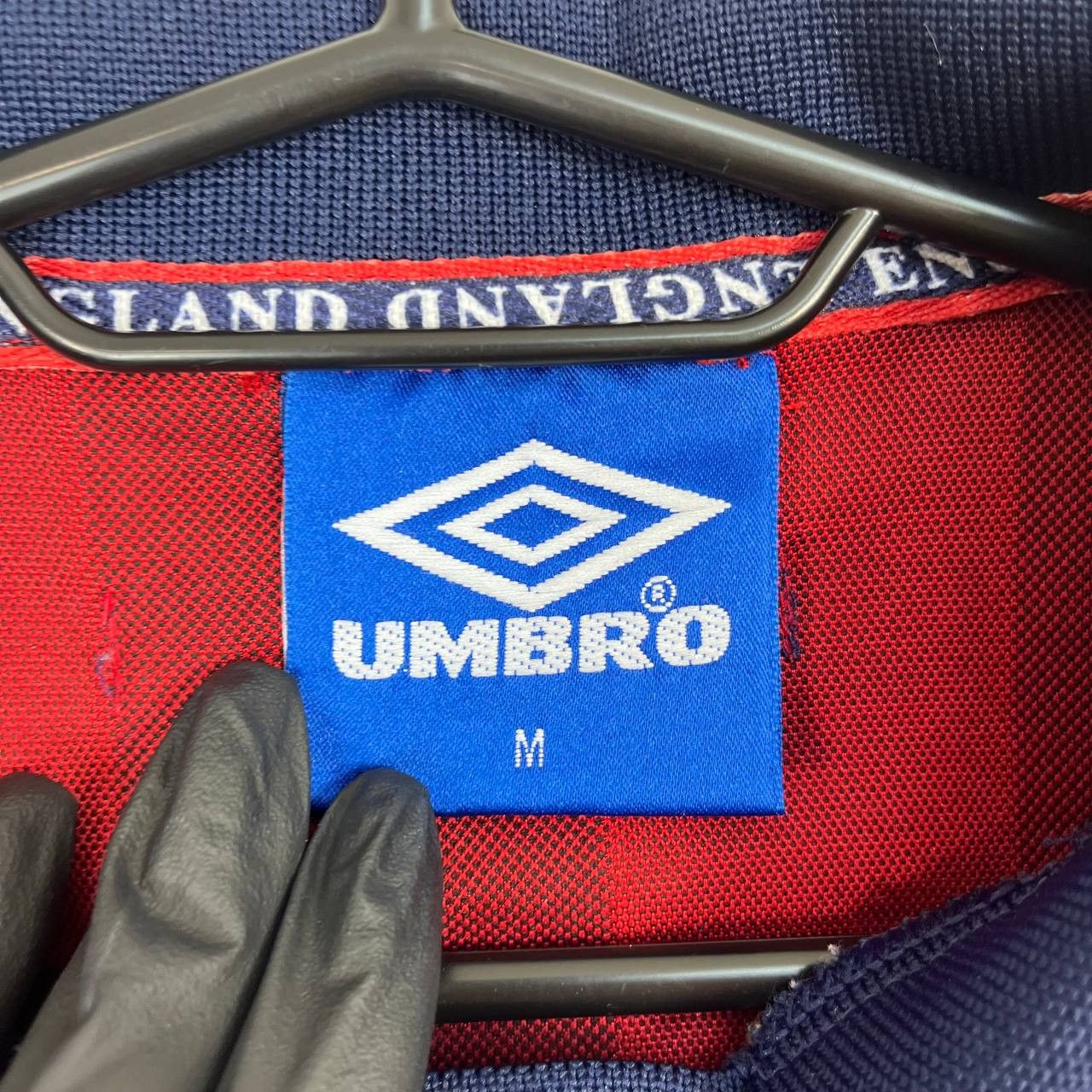 Umbro England 1998 1999 Away Shirt Football Jersey Umbro Size M Size US M / EU 48-50 / 2 - 3 Thumbnail