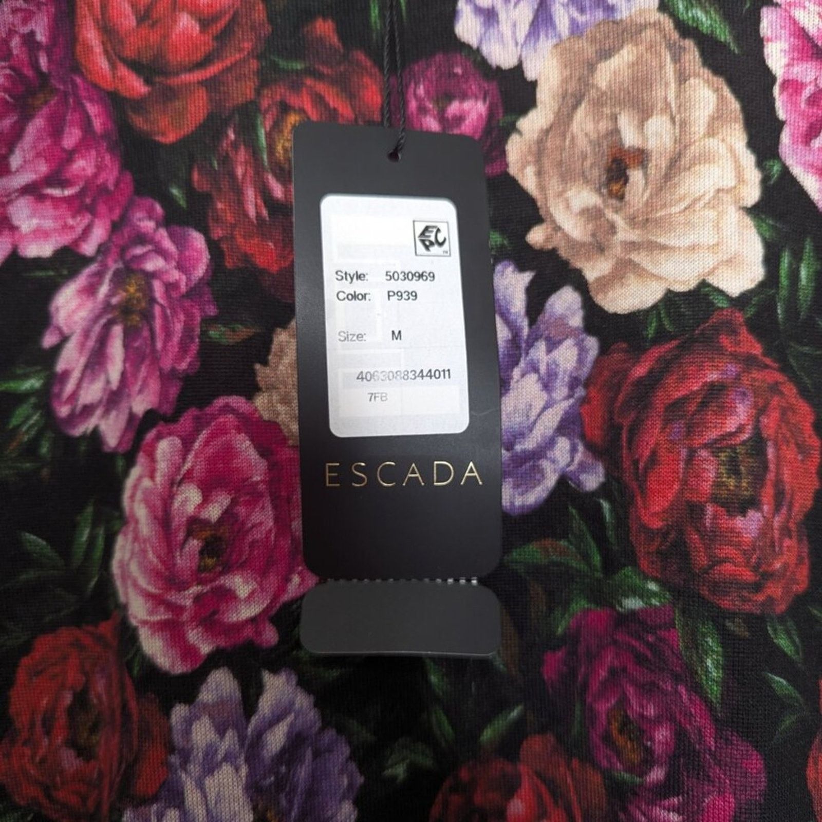 Escada Escada Pink Floral Rose Print Short Sleeve Knit Top NWT M Size M / US 6-8 / IT 42-44 - 4 Thumbnail