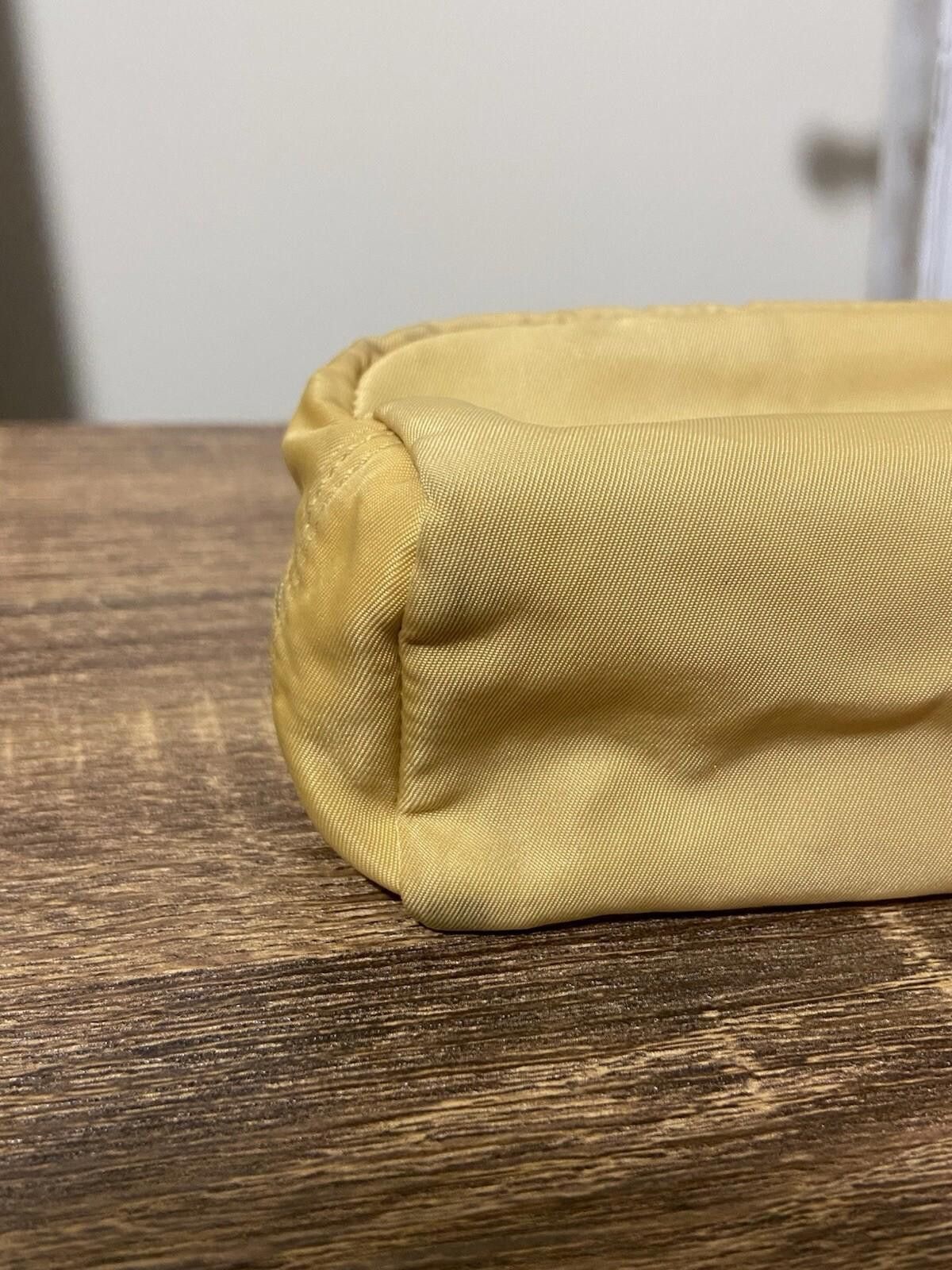 Prada Prada yellow beige small pencil makeup pouch case, great Size ONE SIZE - 5 Thumbnail