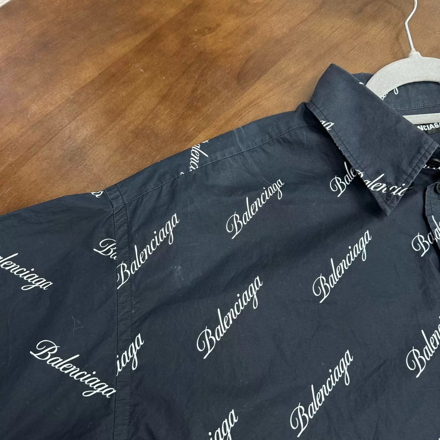Balenciaga Balenciaga All Over Print Navy Blue Short Sleeve Shirt 37 Xs Size US XS / EU 42 / 0 - 6 Thumbnail