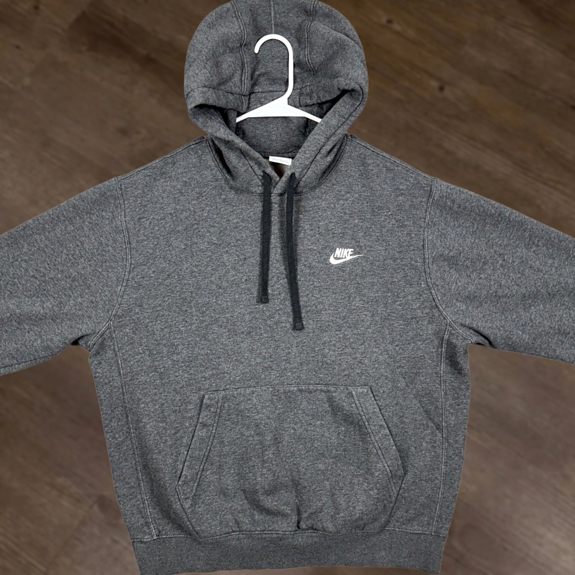 Nike Nike Sweatshirt Hoodie Mens Medium Gray Pullover Kangaroo Pocket Activewear Sports Logo Crew Neck Regular Fit Size US M / EU 48-50 / 2 - 1 Thumbnail
