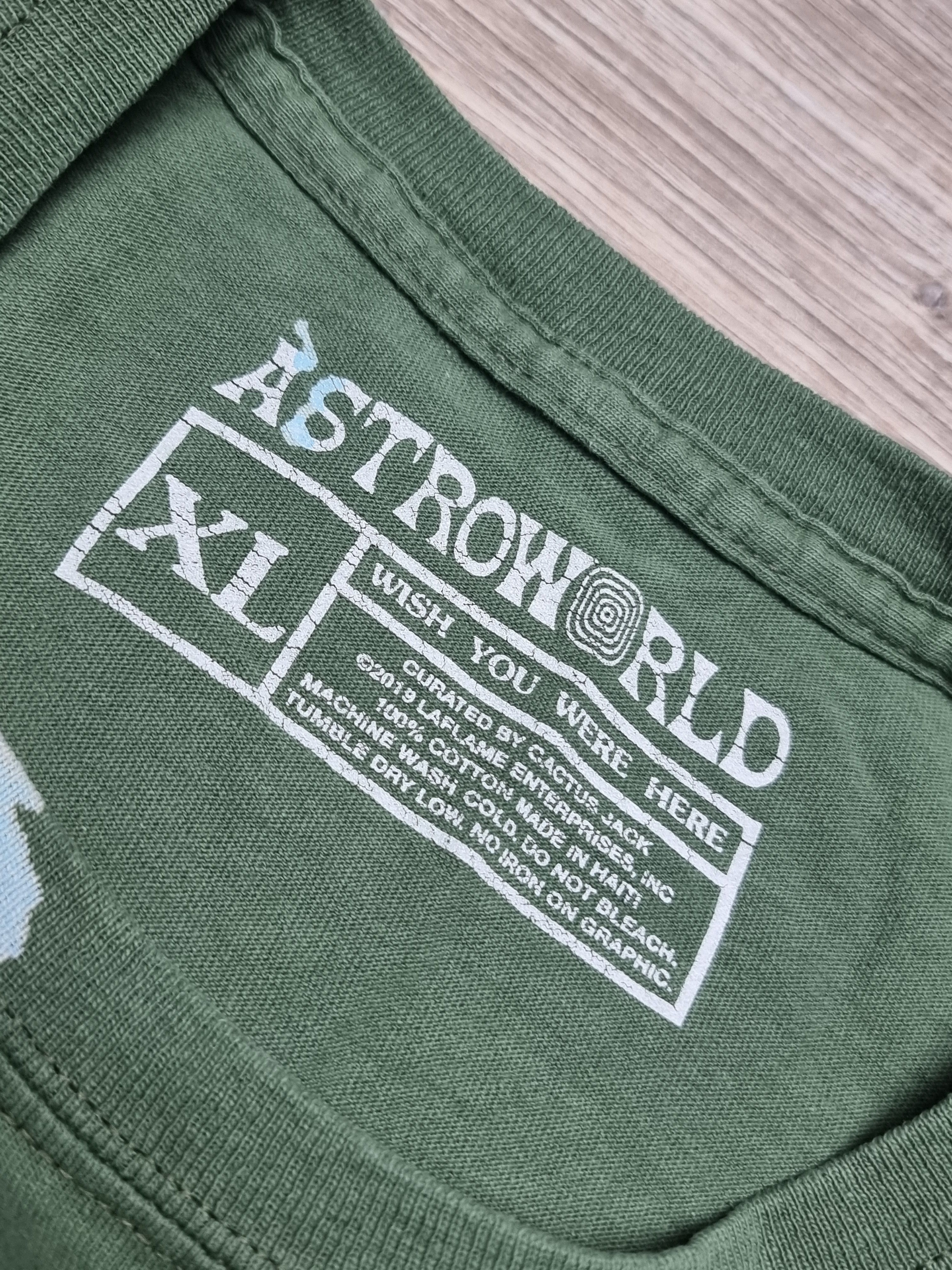 Travis Scott Travis scott astroworld europe tour 2019 tee RARE Size US XL / EU 56 / 4 - 4 Thumbnail