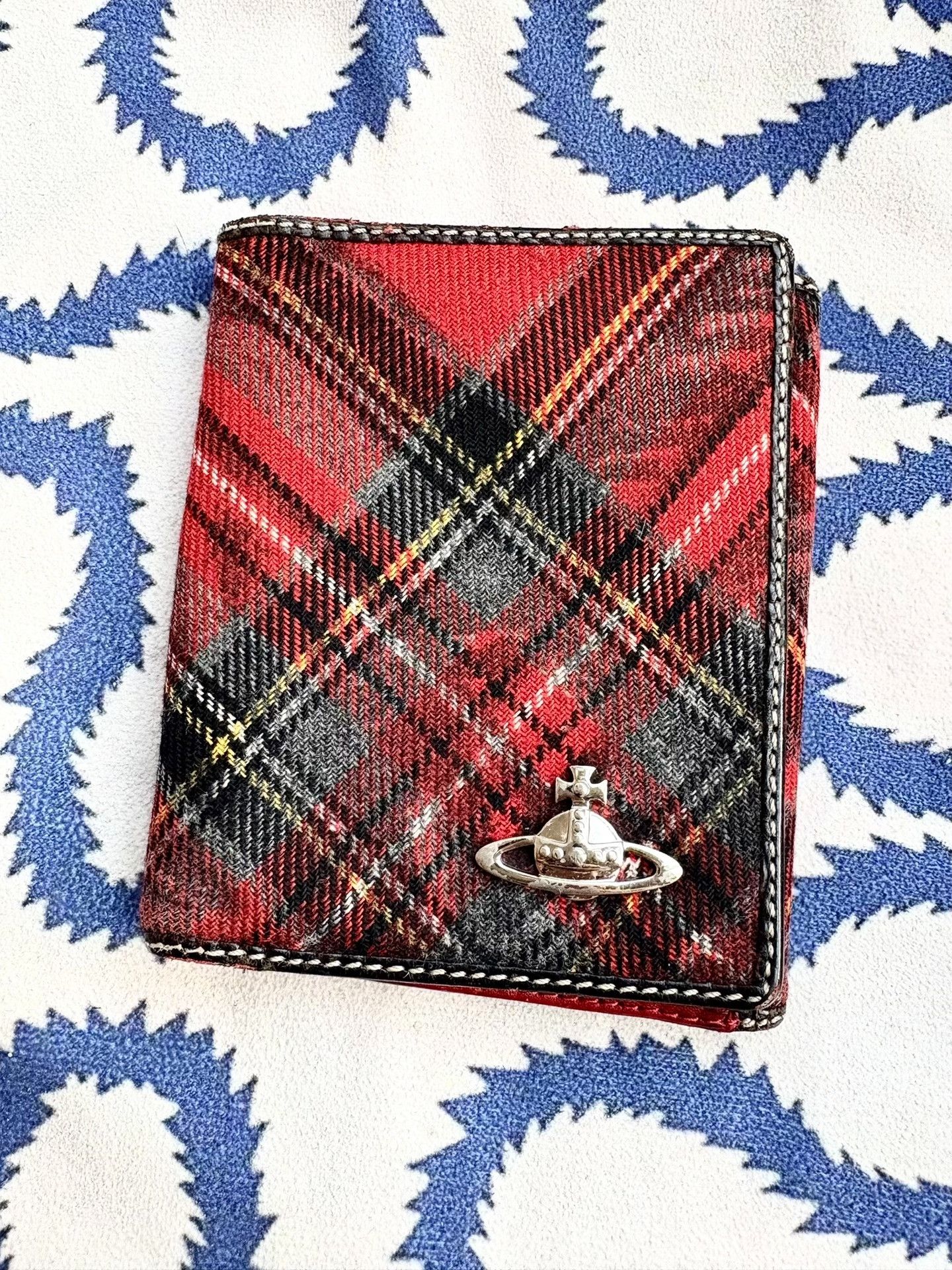 Vivienne Westwood Vivienne Westwood Vintage Red Plaid Graffiti Tri-fold Wallet Size ONE SIZE - 1 Thumbnail