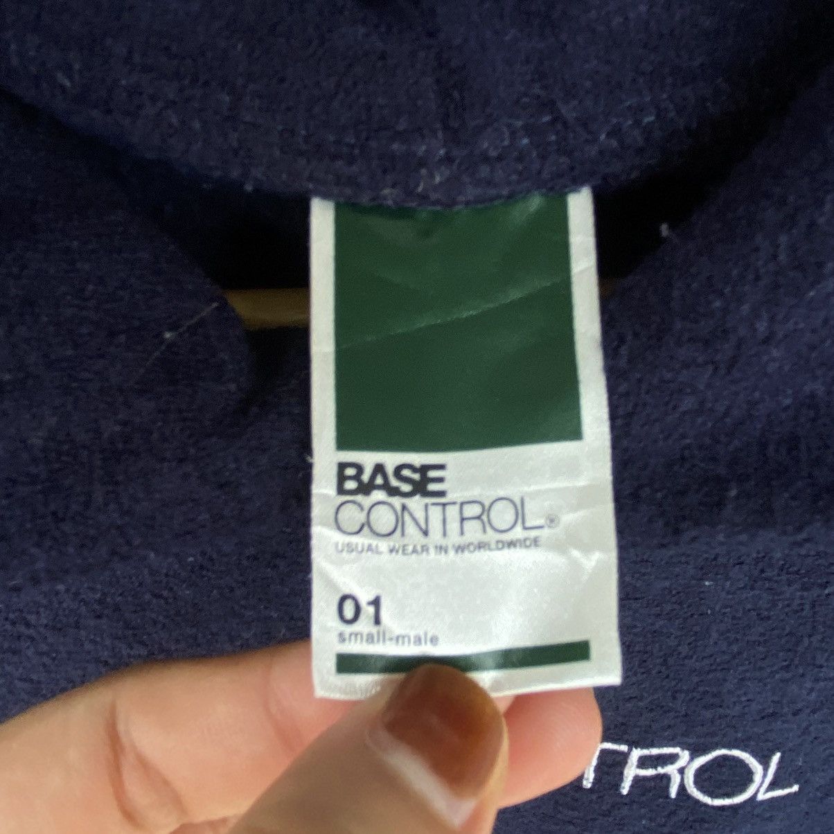 Other Vintage Base Control Embroidered Hoodie Sweater Navy Blue Size US M / EU 48-50 / 2 - 6 Thumbnail