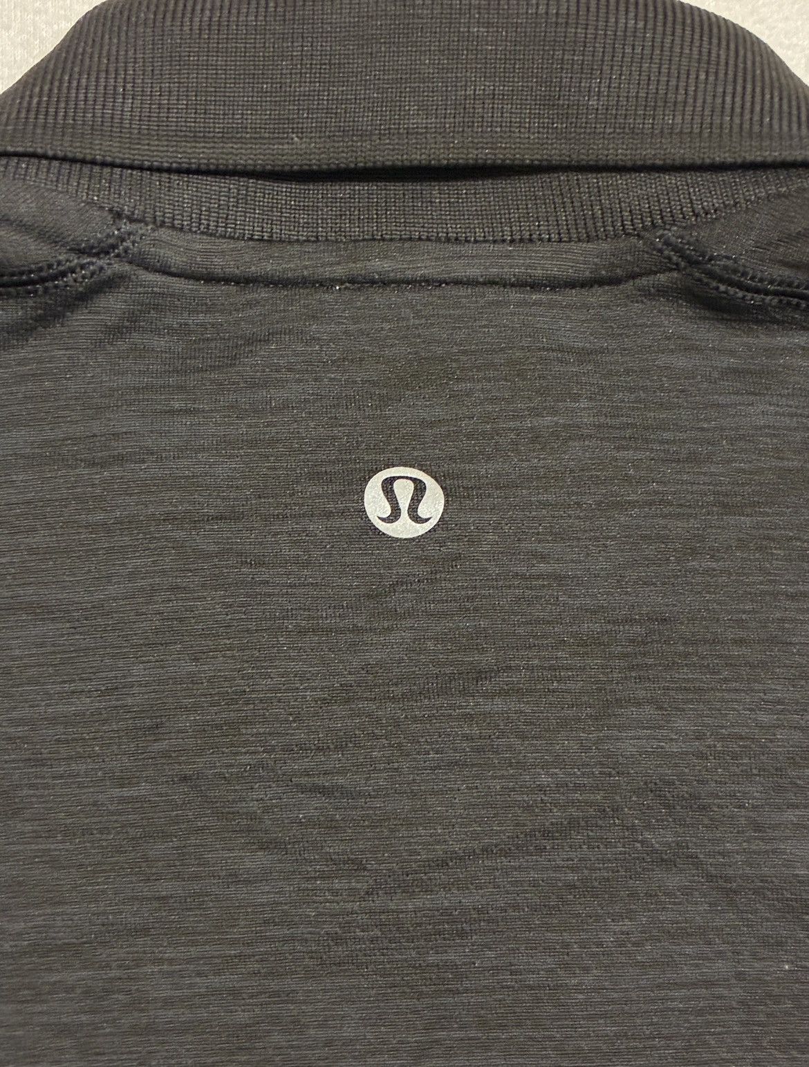 Lululemon Lululemon Black Polo Shirt Size US M / EU 48-50 / 2 - 4 Thumbnail