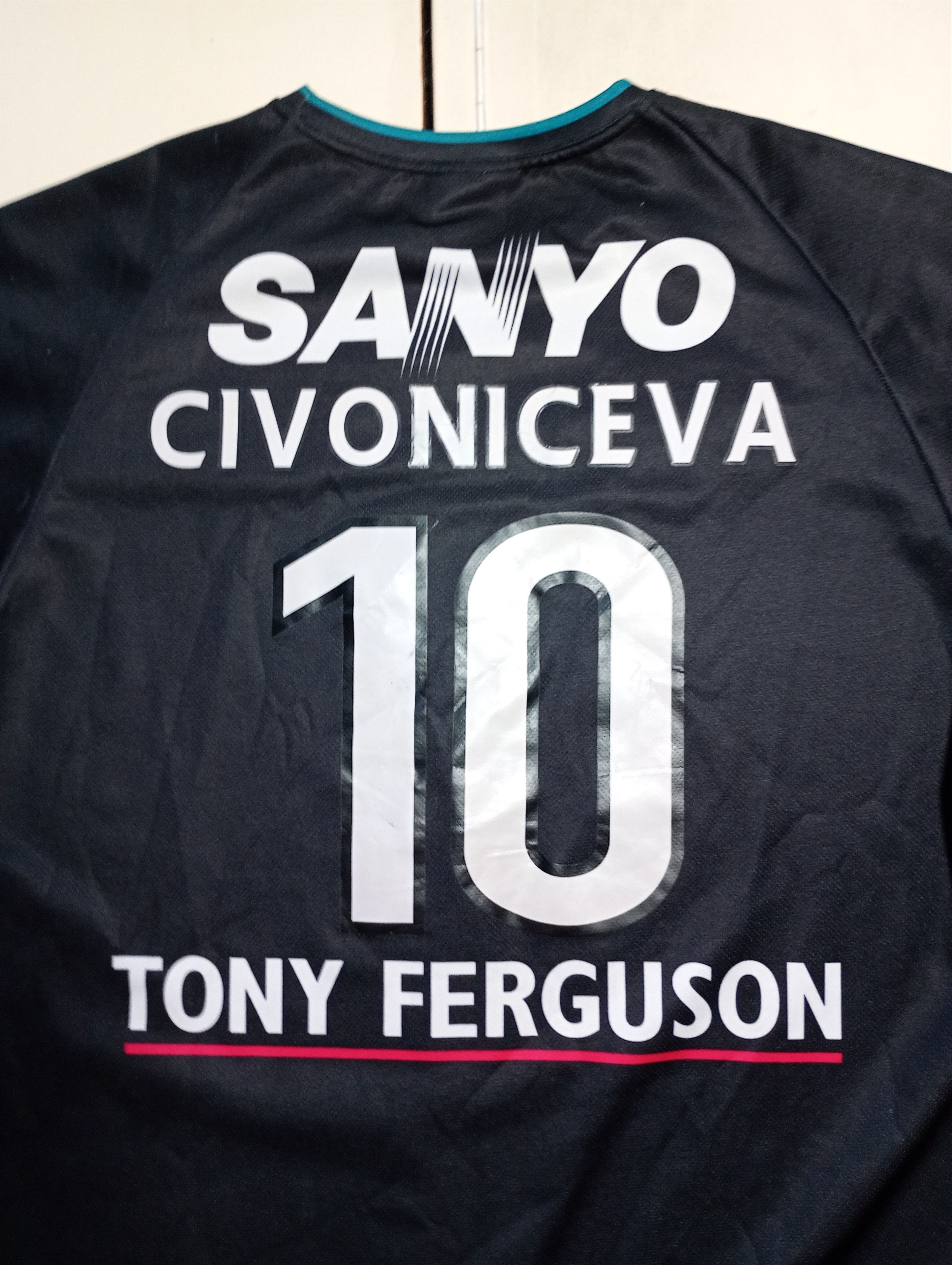 Vintage Penrith Panthers NRL Rugby Shirt 10 Tony Ferguson 2010 Size US XL / EU 56 / 4 - 15 Thumbnail