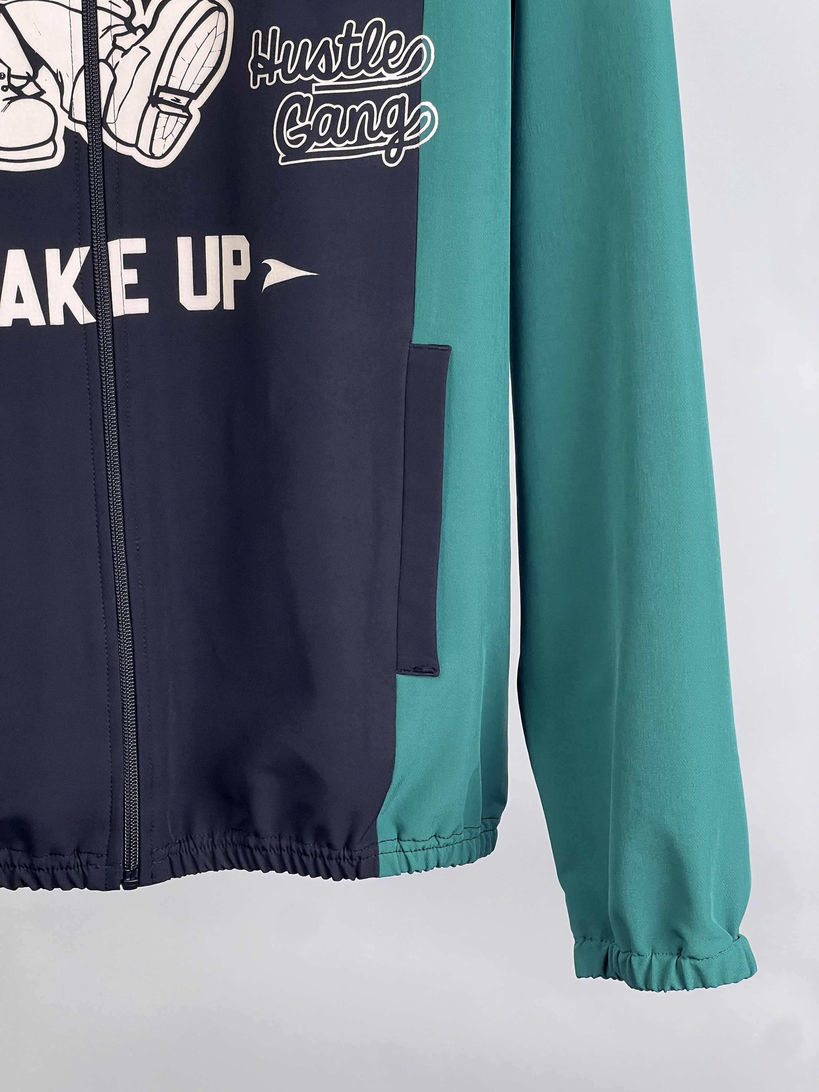 Hustle Gang Brand New HG 'WAKE UP' Light Jacket Size US L / EU 52-54 / 3 - 3 Thumbnail