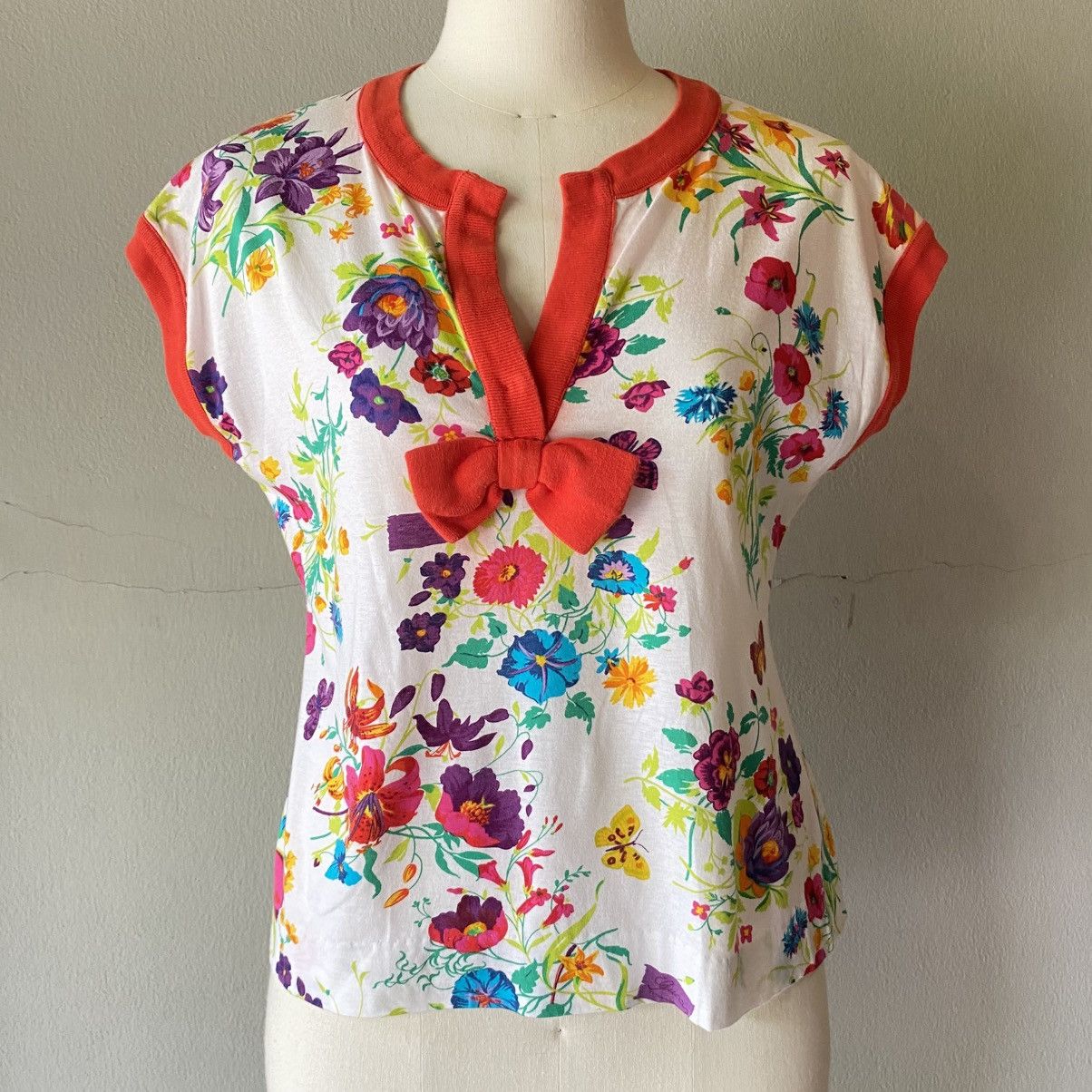 Gucci GUCCI Floral Tee with Red Trim & Bow Size M / US 6-8 / IT 42-44 - 3 Thumbnail